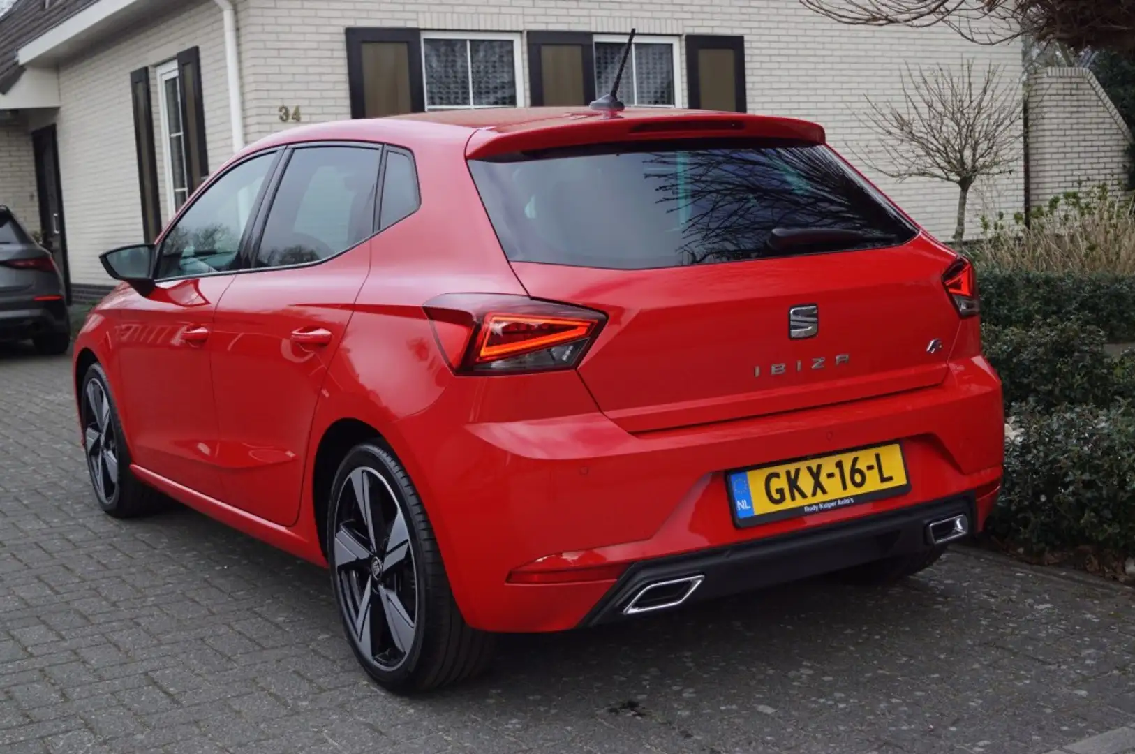 SEAT Ibiza FR 1.0 TSI (116pk) LED/Navi/Camera/Carplay/18 inch Rosso - 2