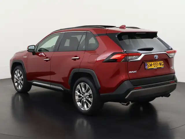 Toyota Rav4 view 6