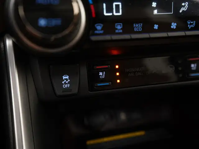 Toyota Rav4 view 12