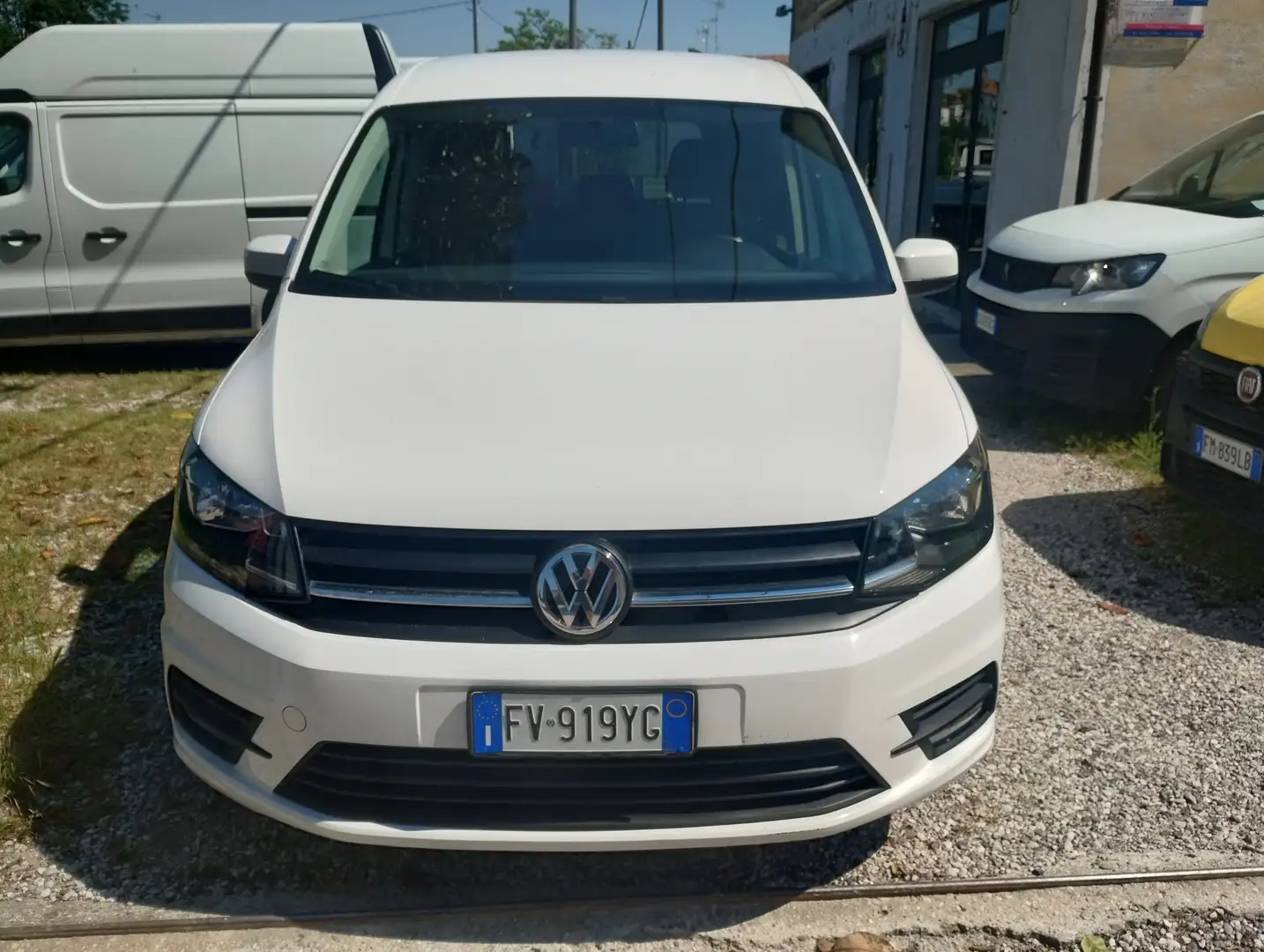 Volkswagen Caddy 2.0 TDI 102 CV DSG Plus Weiß - 1