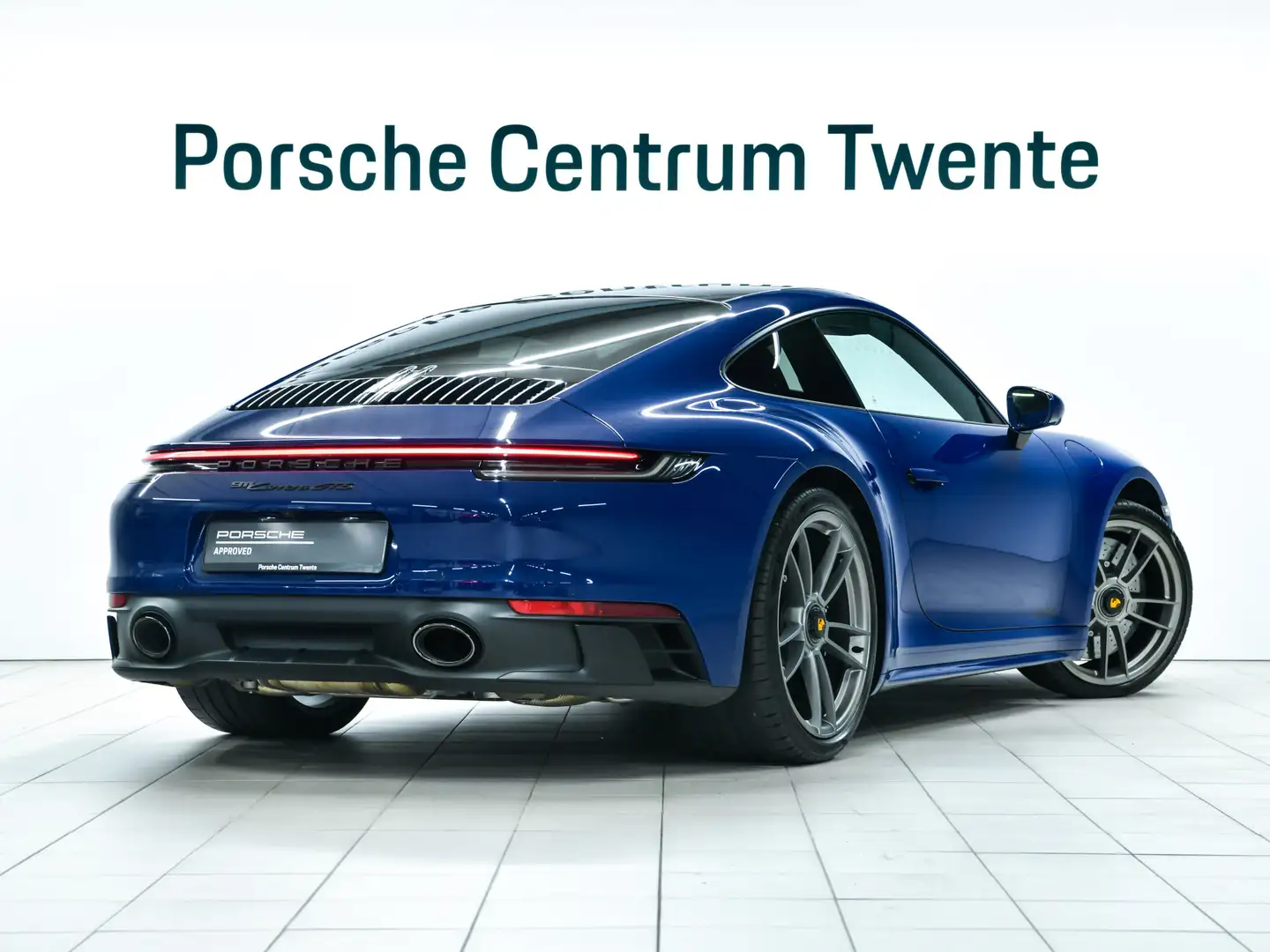 Porsche 992 Carrera GTS Blauw - 2