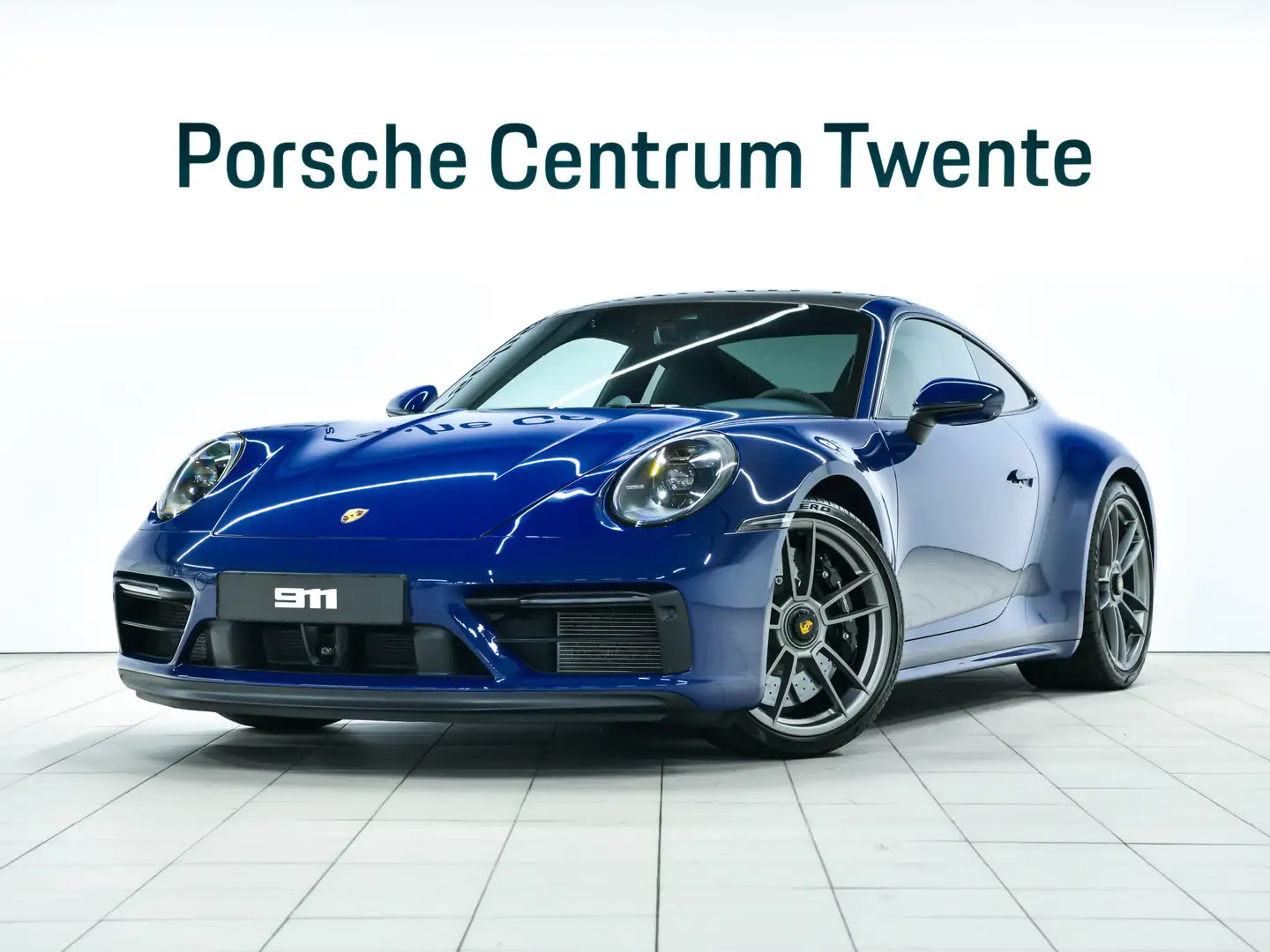 Porsche 992 Carrera GTS Blauw - 1
