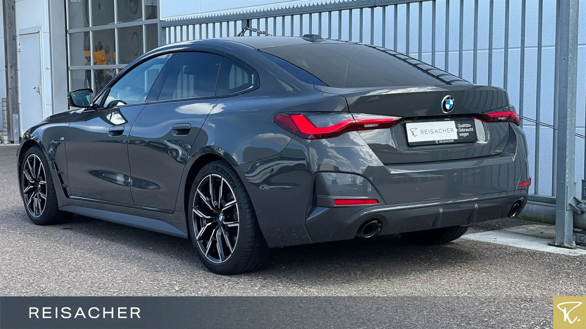 BMW 420 420d xDrive Gran Coupé M-Sport AHK Laser DA-Pro Grijs - 2