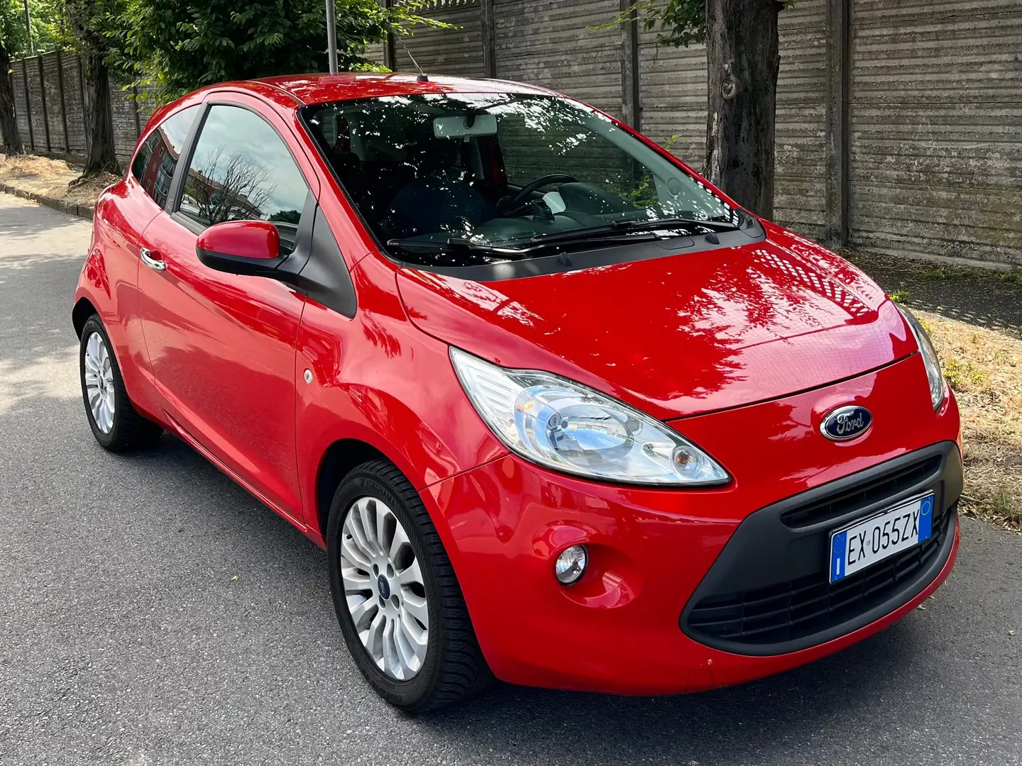 Ford Ka/Ka+ Ka II 3p 2009 Ka 1.2 Titanium 69cv E6 Rosso - 1