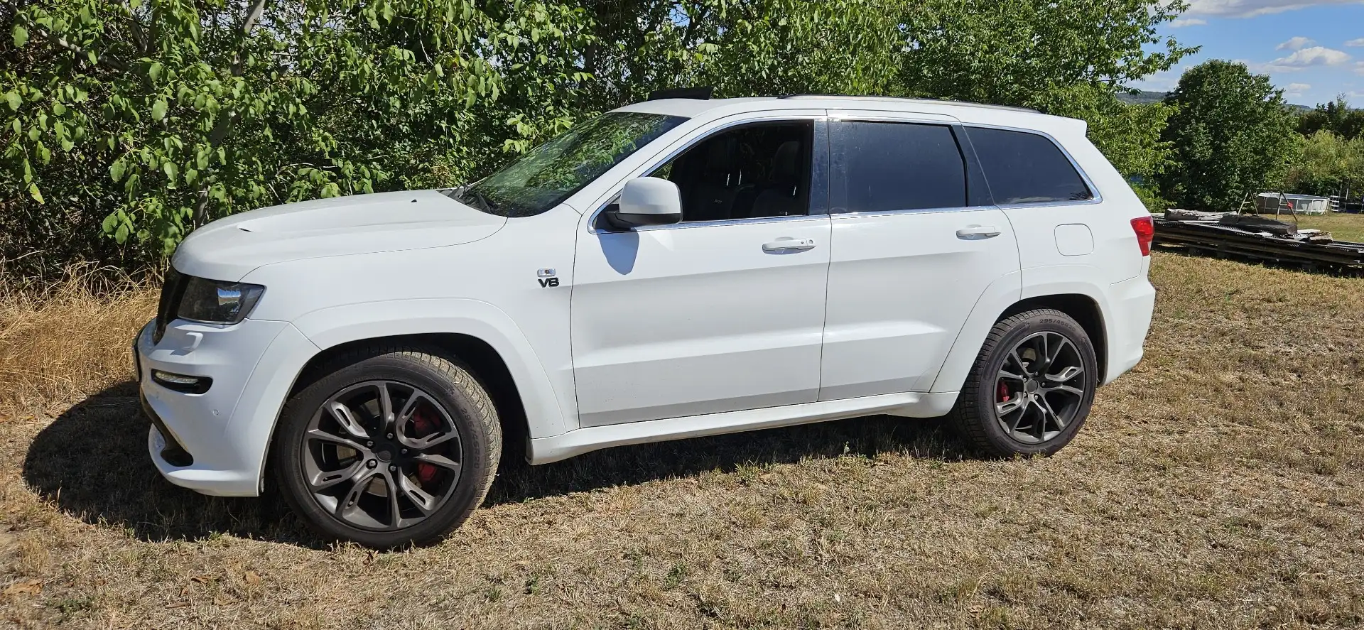 Jeep Grand Cherokee 6,4 V8 SRT8 - 2
