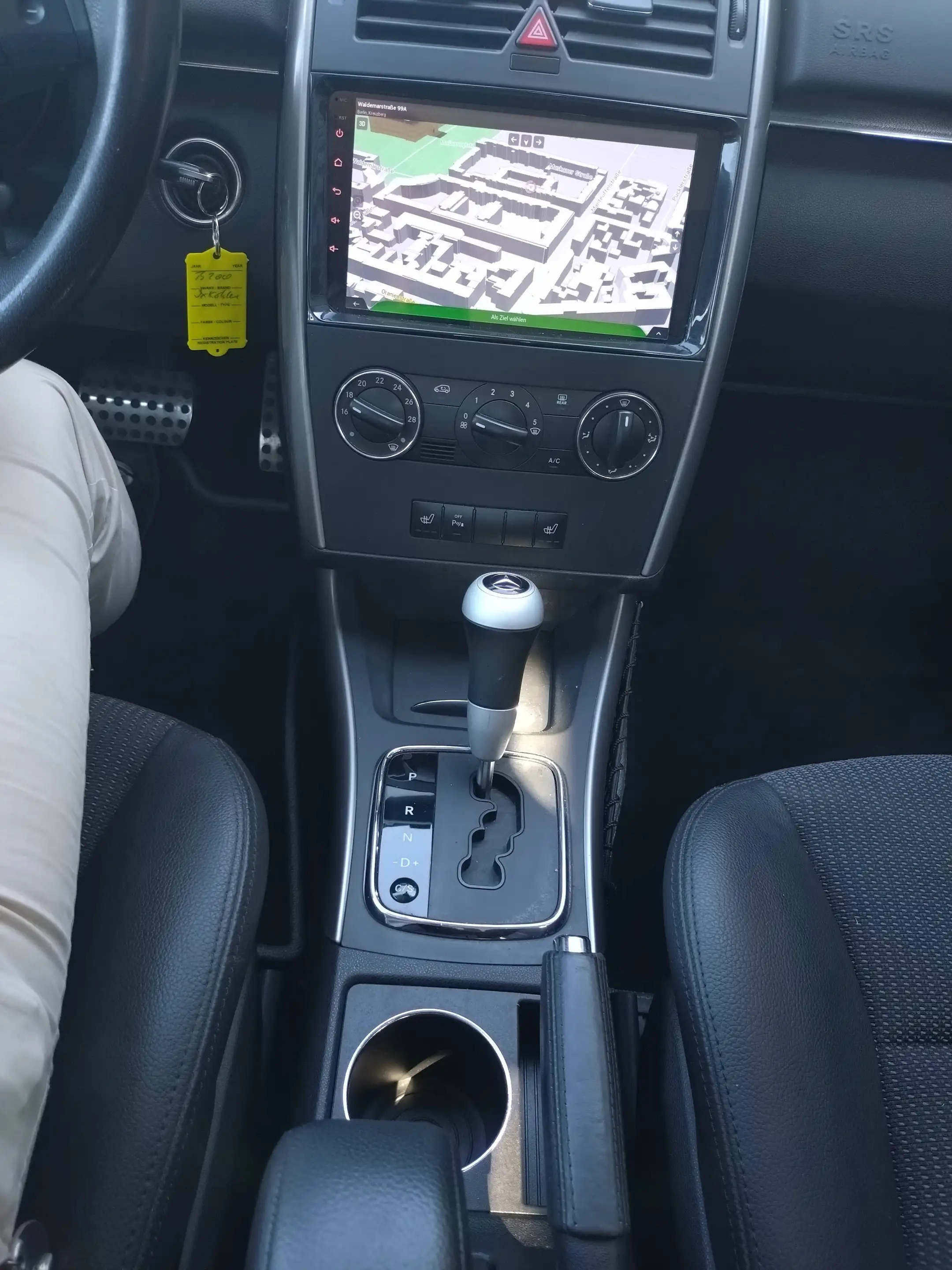 Mercedes-Benz B 180 B 180 +1Hd+Navi+SHZ+PDC+Temp+Blue+N.Tüv — photo 3