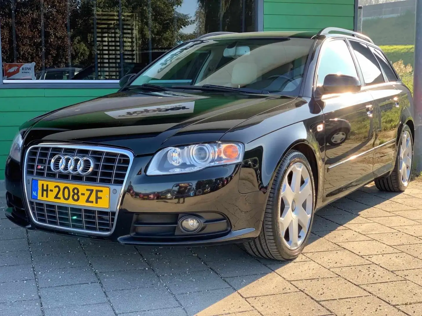 Audi S3 4.2 V8 S4 quattro OLIELEKKAGE Zwart - 2