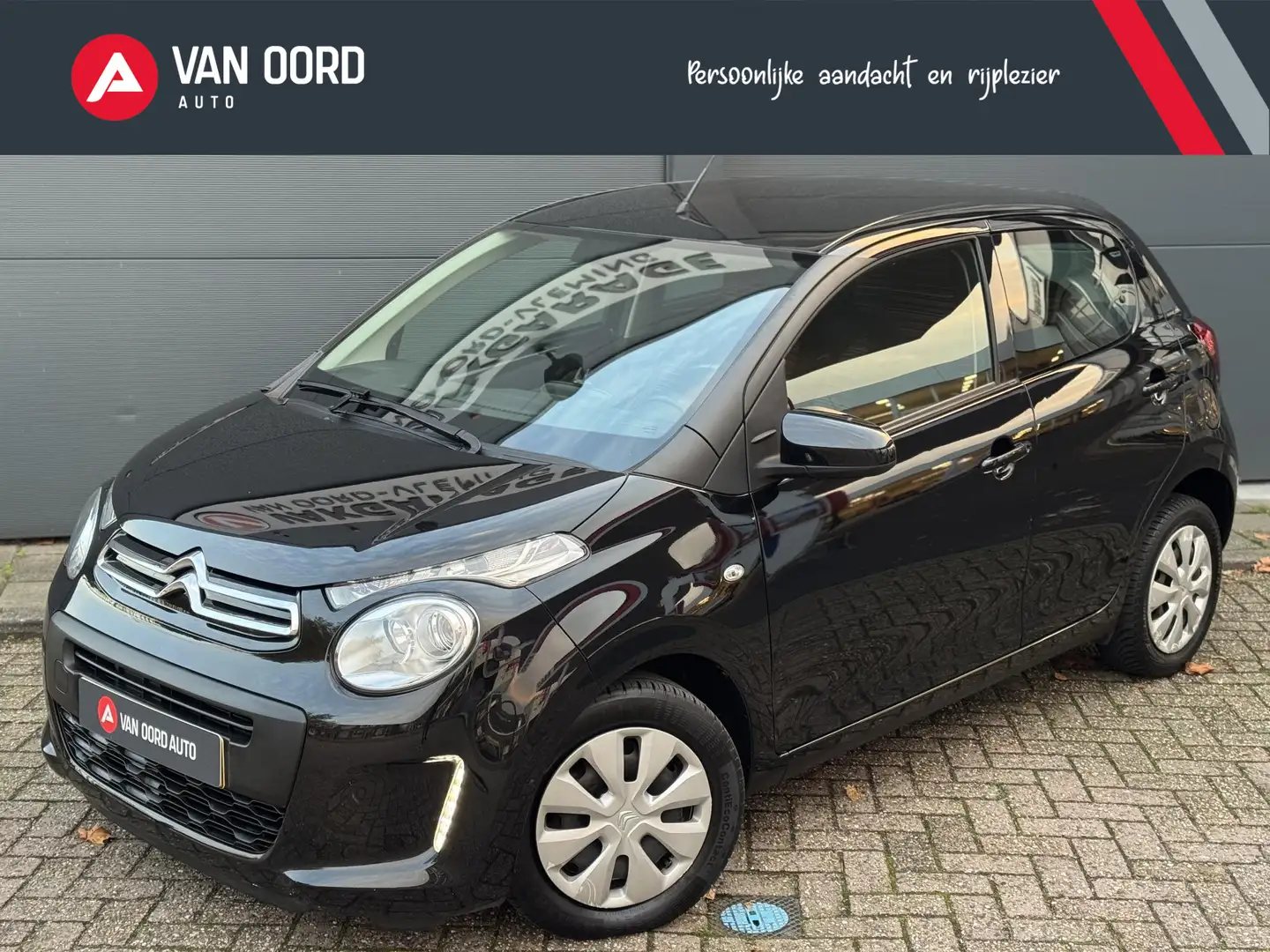 Citroen C1 1.0 Feel / 100 % Onderhoud / Carplay / Camera Zwart - 1