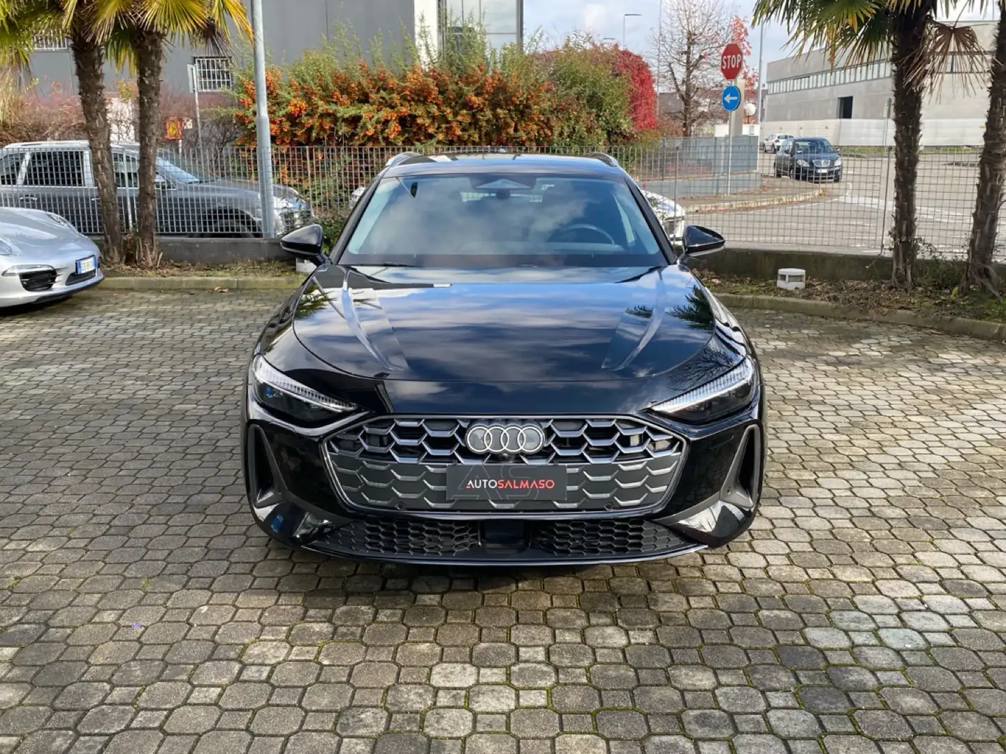 Audi A5 A5 Avant TDI mHEV+ S tronic Business 204 CV Nero - 2