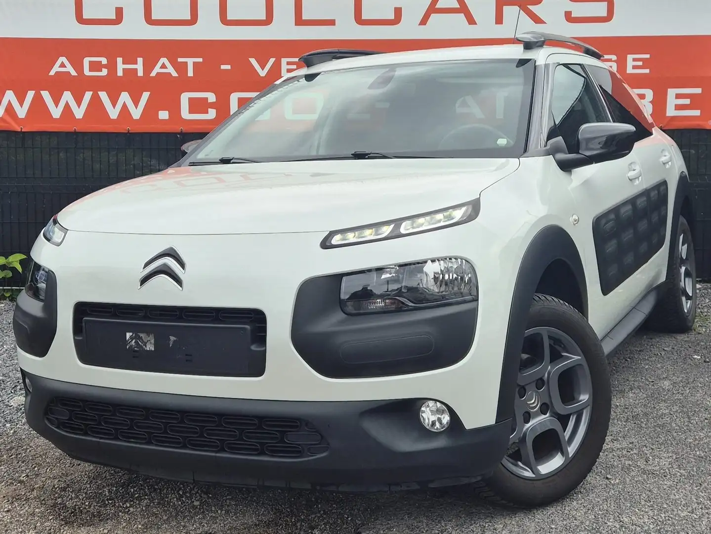 Citroen C4 Cactus 1.2 Shine -EU6b-GARANTIE 1AN-CLIM-GPS-CAMERA Blanc - 1