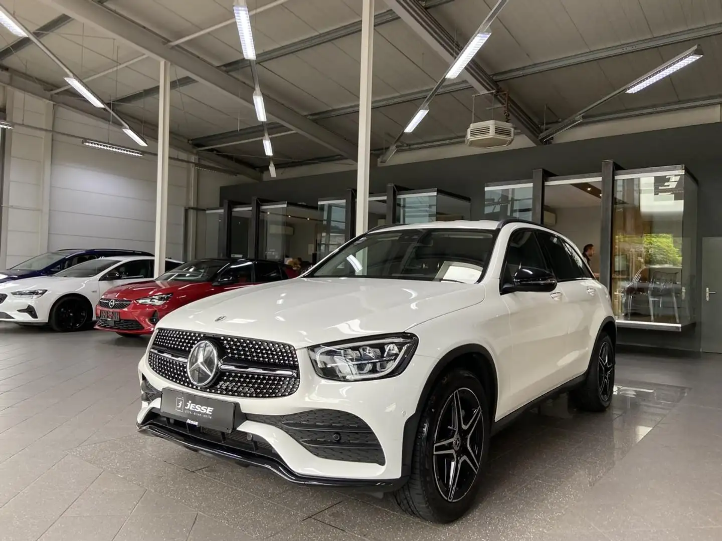 Mercedes-Benz GLC 220 d AMG 4M LED Night Memory RCam DAB Blanc - 1