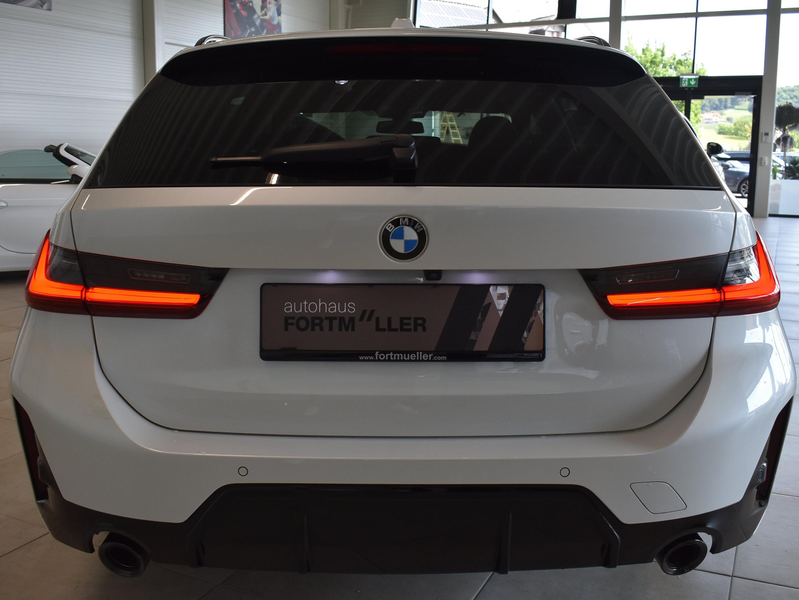 BMW 320 320 d xDrive ///M Sport Pro /Panorama — photo 12