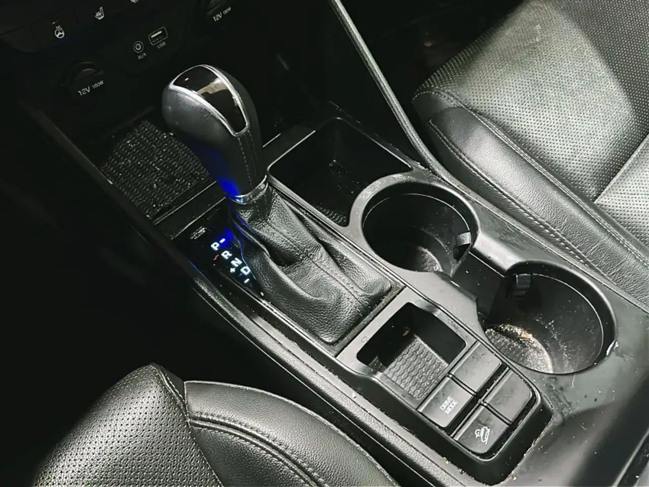 Hyundai TUCSON снимка Hyundai TUCSON