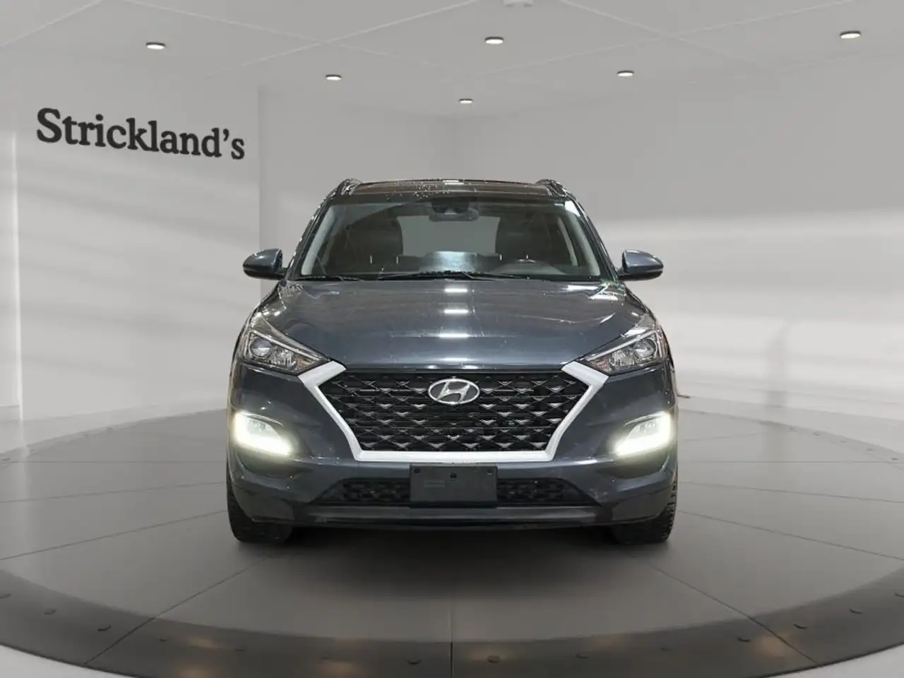 Hyundai TUCSON снимка Hyundai TUCSON