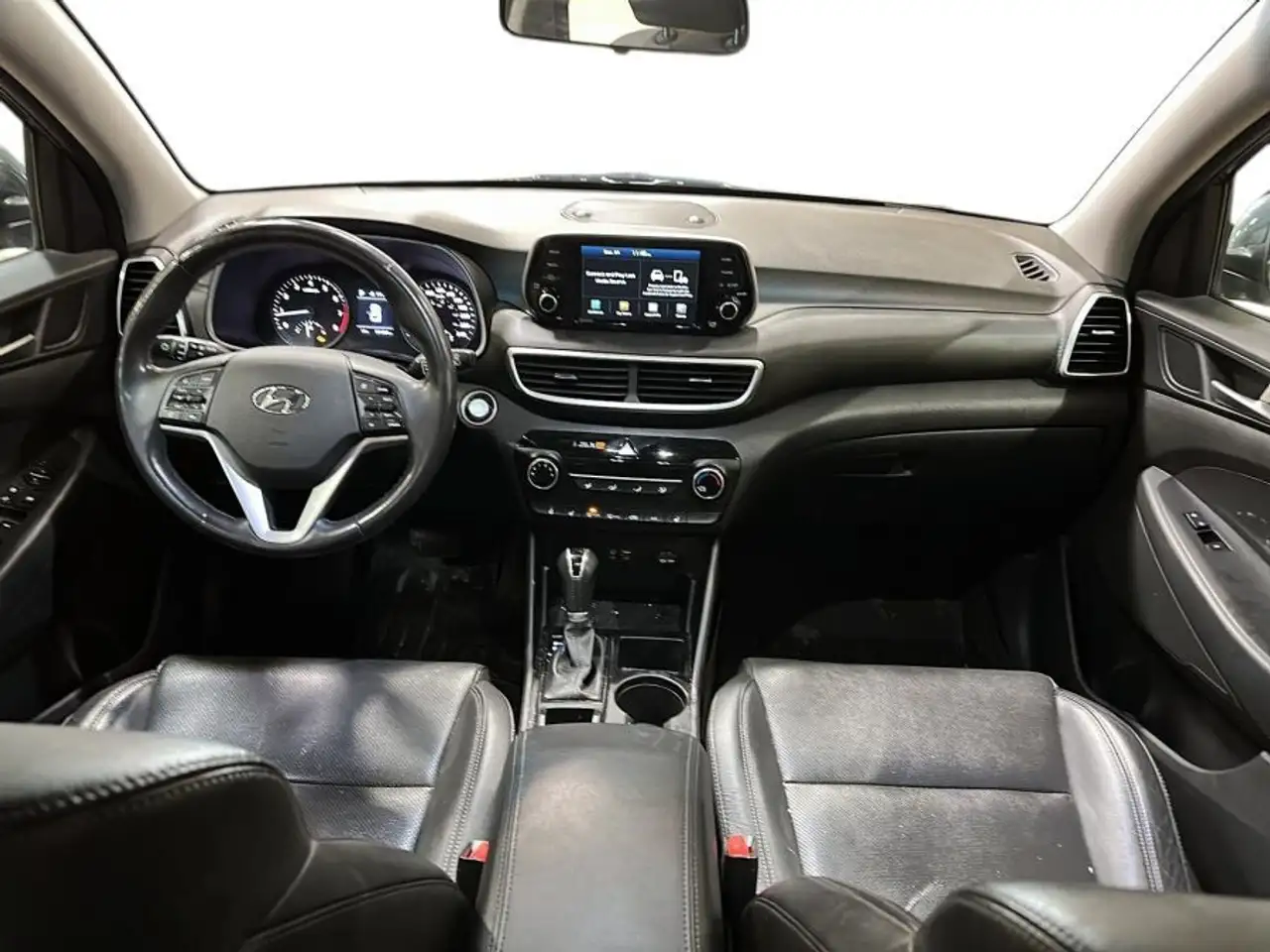 Hyundai TUCSON снимка Hyundai TUCSON