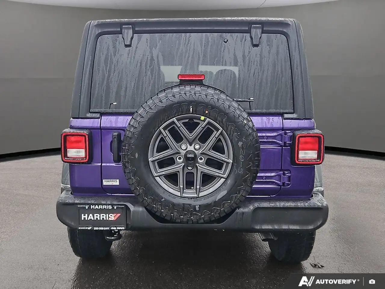 Jeep Wrangler снимка Jeep Wrangler