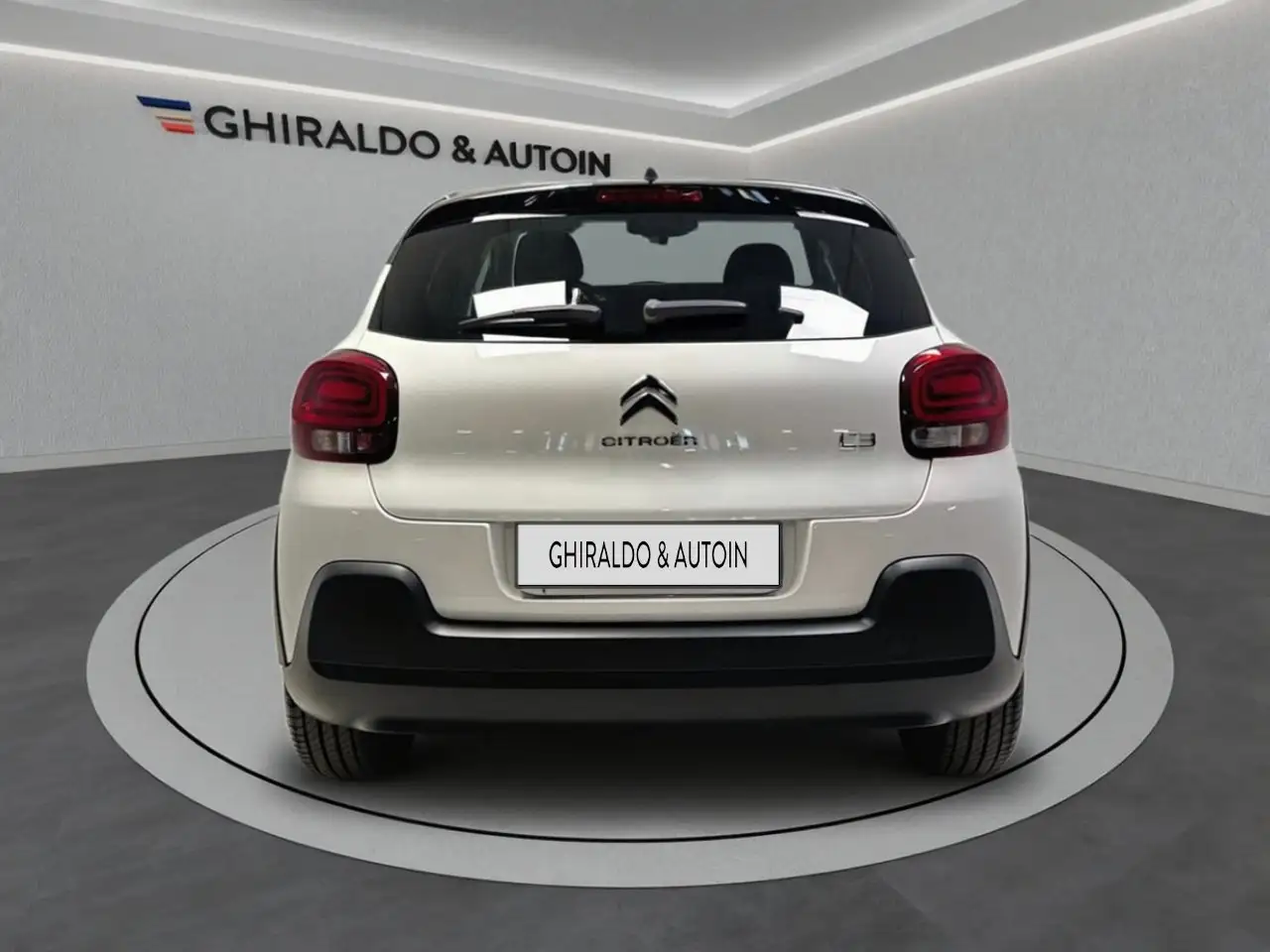 Citroen C3 III 2017 1.2 puretech Shine s&s 83cv 5