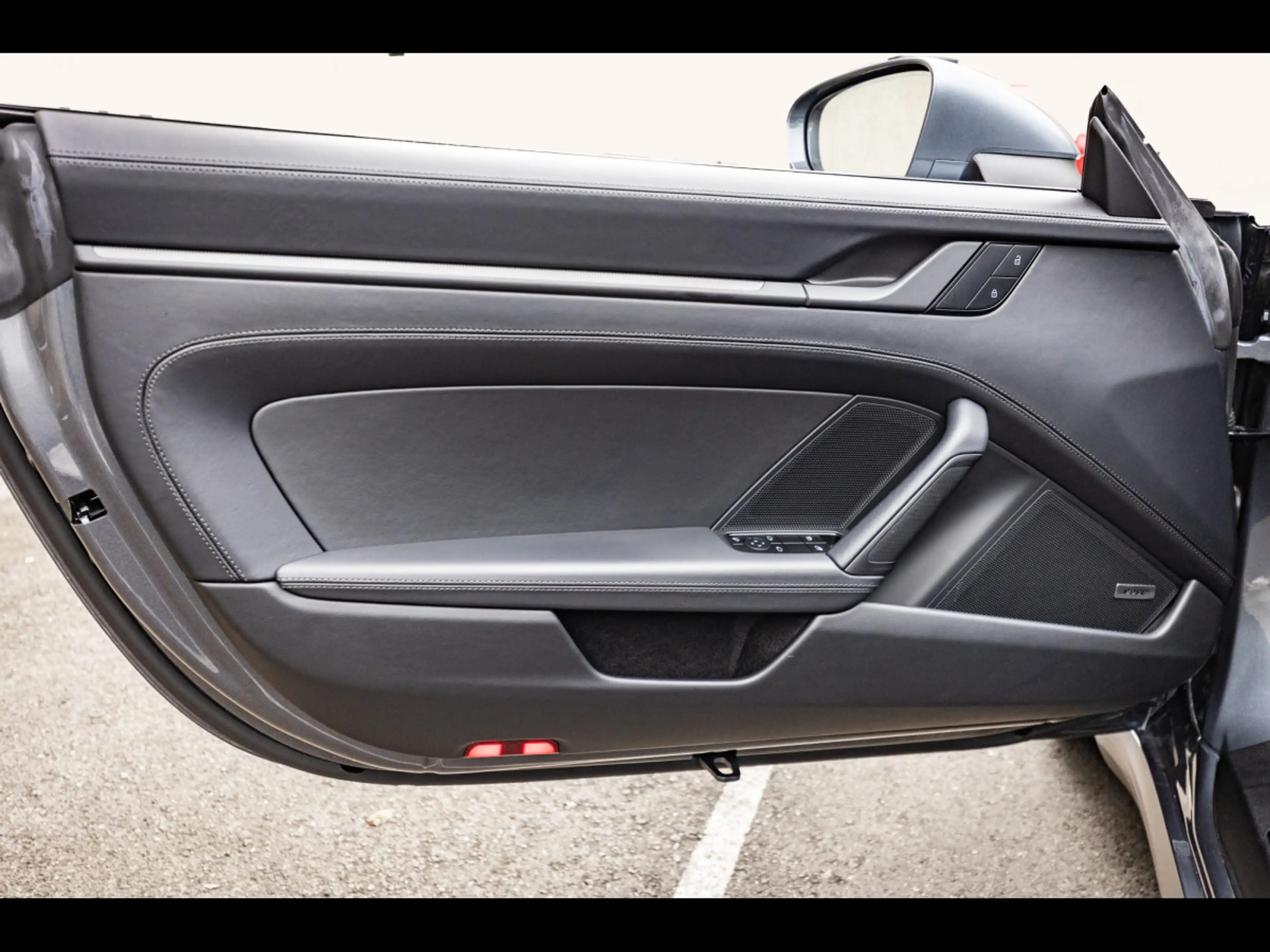 Porsche 911 (992.2) CARRERA T MANUAL°VANADIUM GREY°SATIN PPF — photo 10