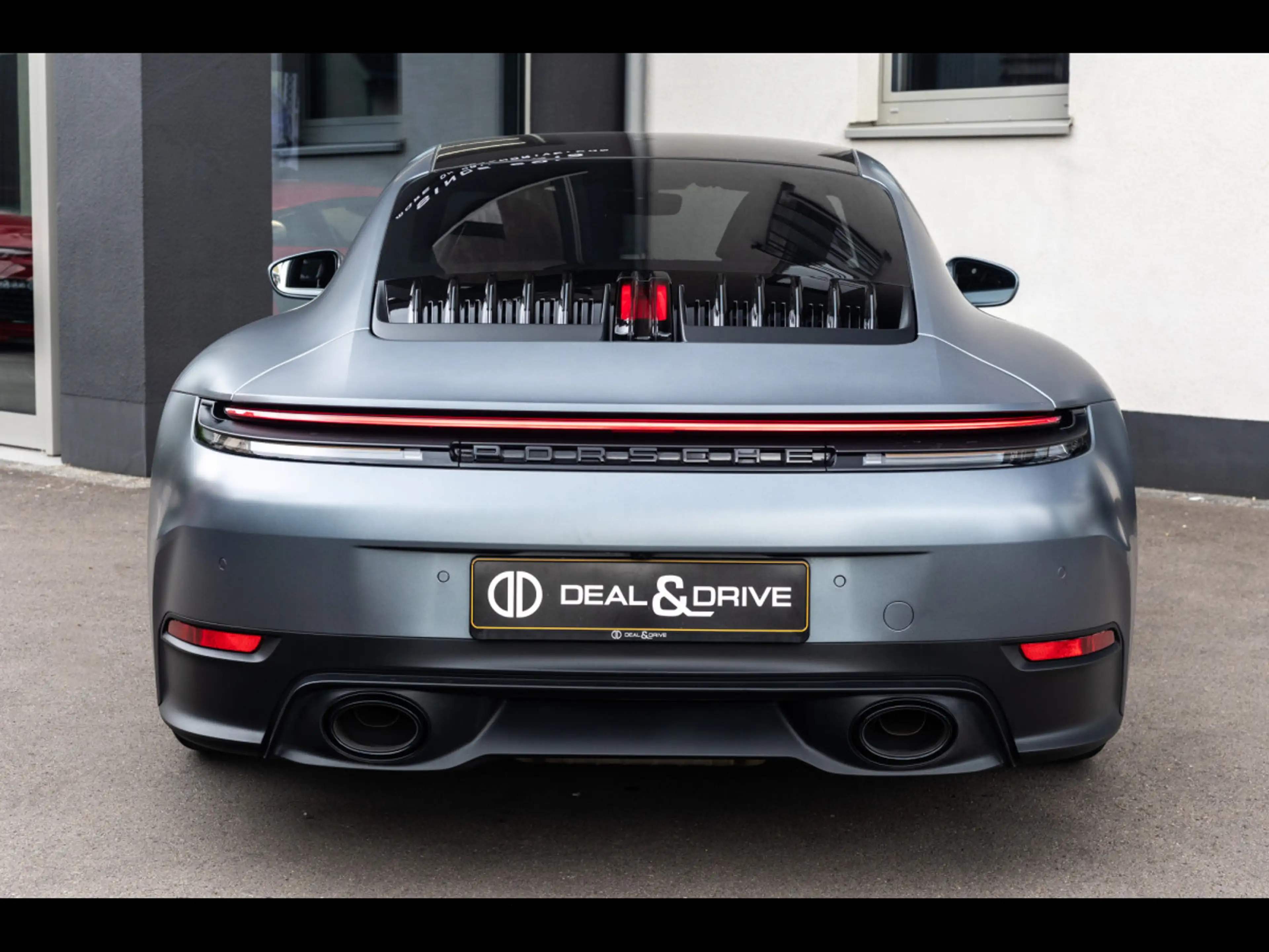 Porsche 911 (992.2) CARRERA T MANUAL°VANADIUM GREY°SATIN PPF — photo 4
