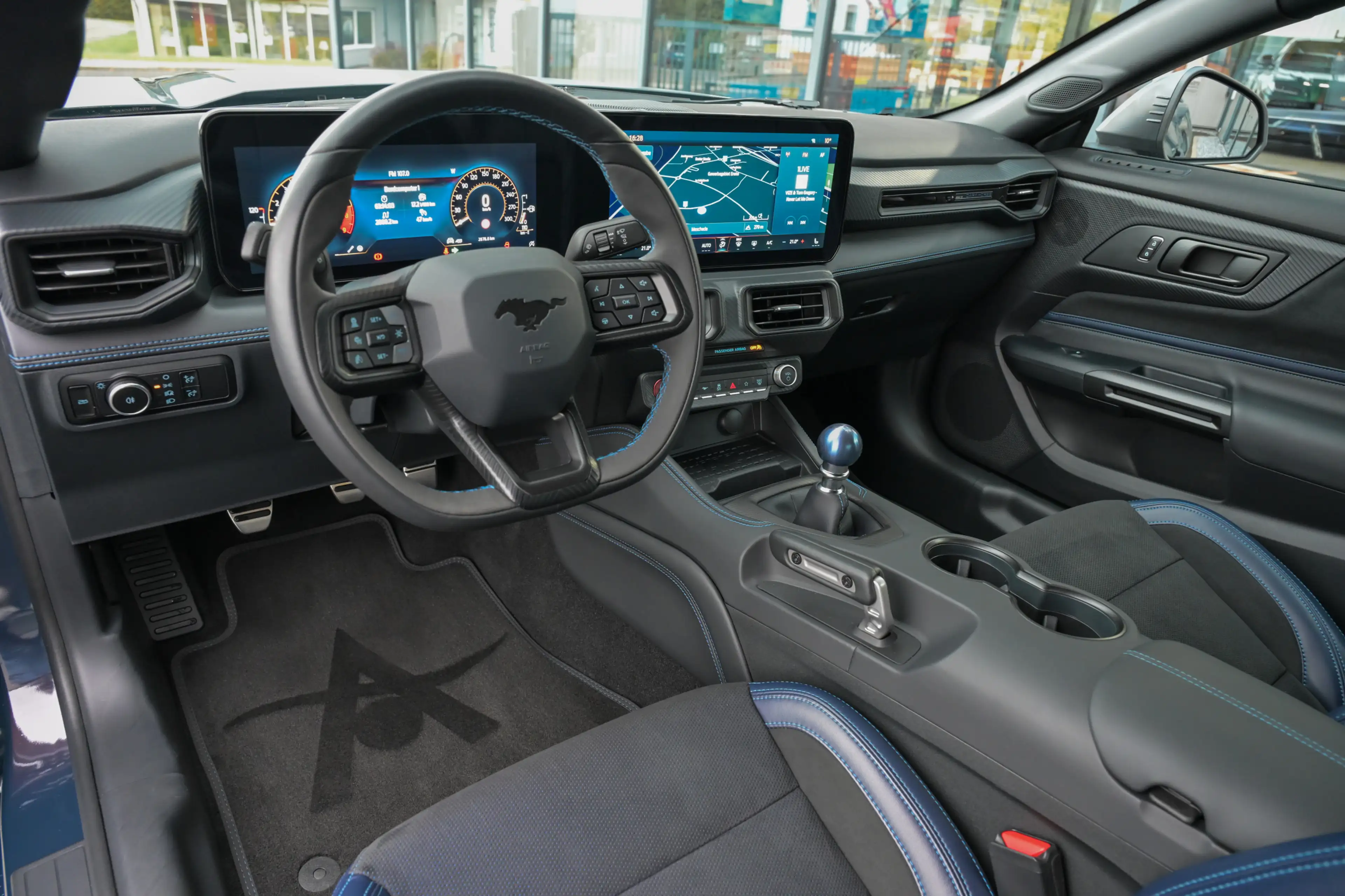 Ford Mustang 5.0 V8 334 Dark Horse MagneRide* Spoiler — photo 9