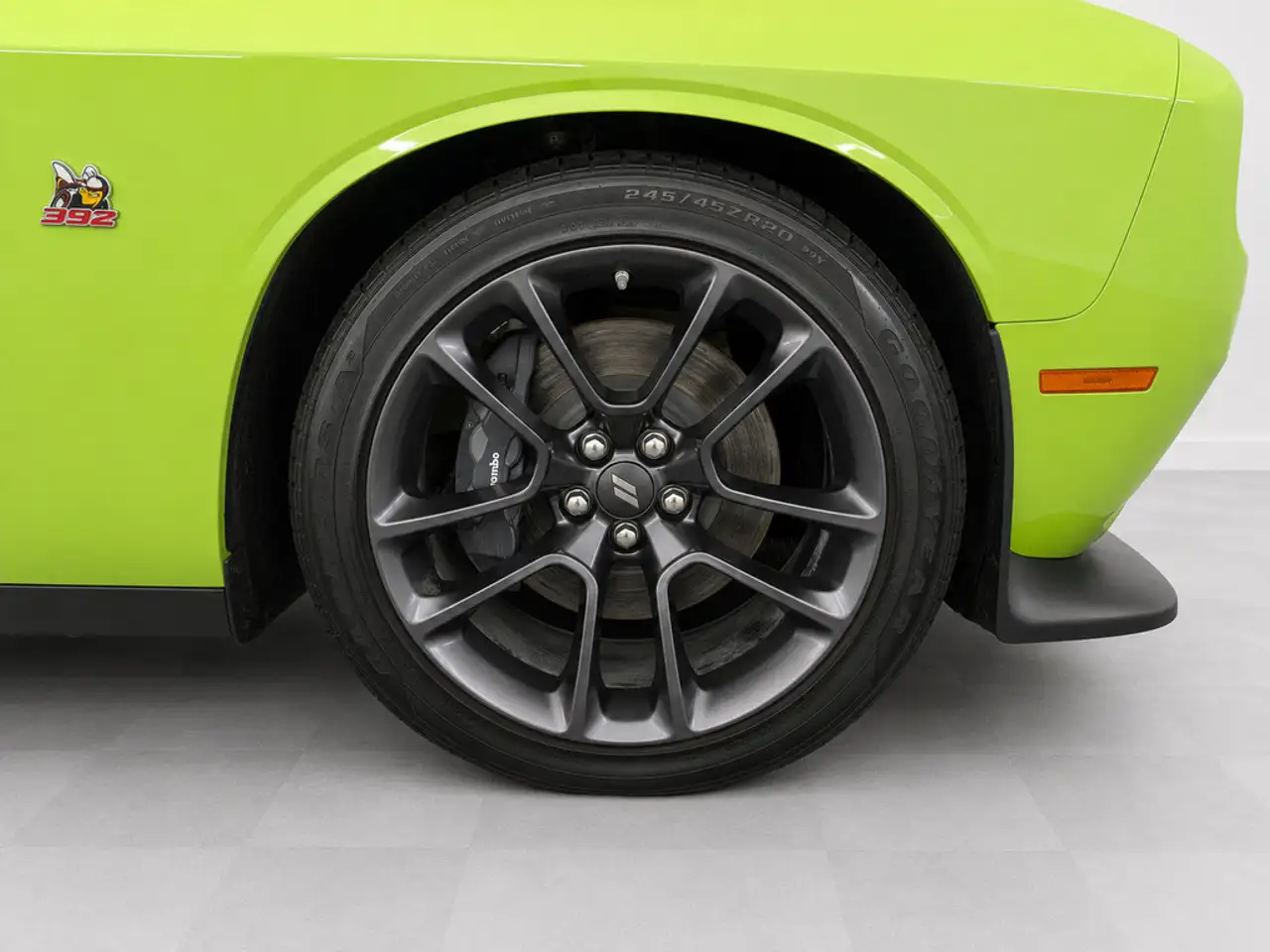 Dodge Challenger 2023 — фото 6