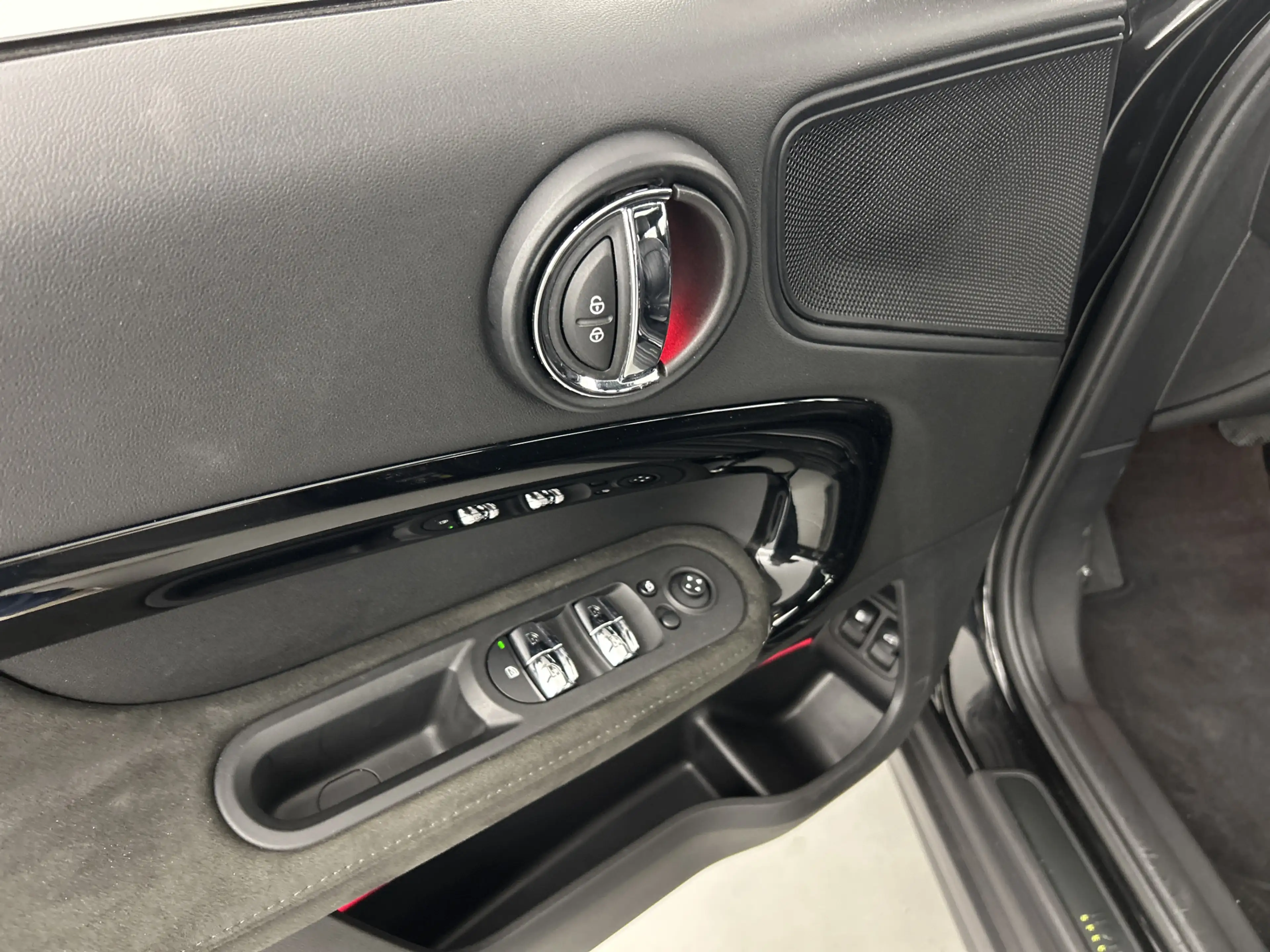 MINI Cooper SE Countryman 1.5 ALL4 Black ED/head up/Panopdak/Stoelv/Carplay — photo 14