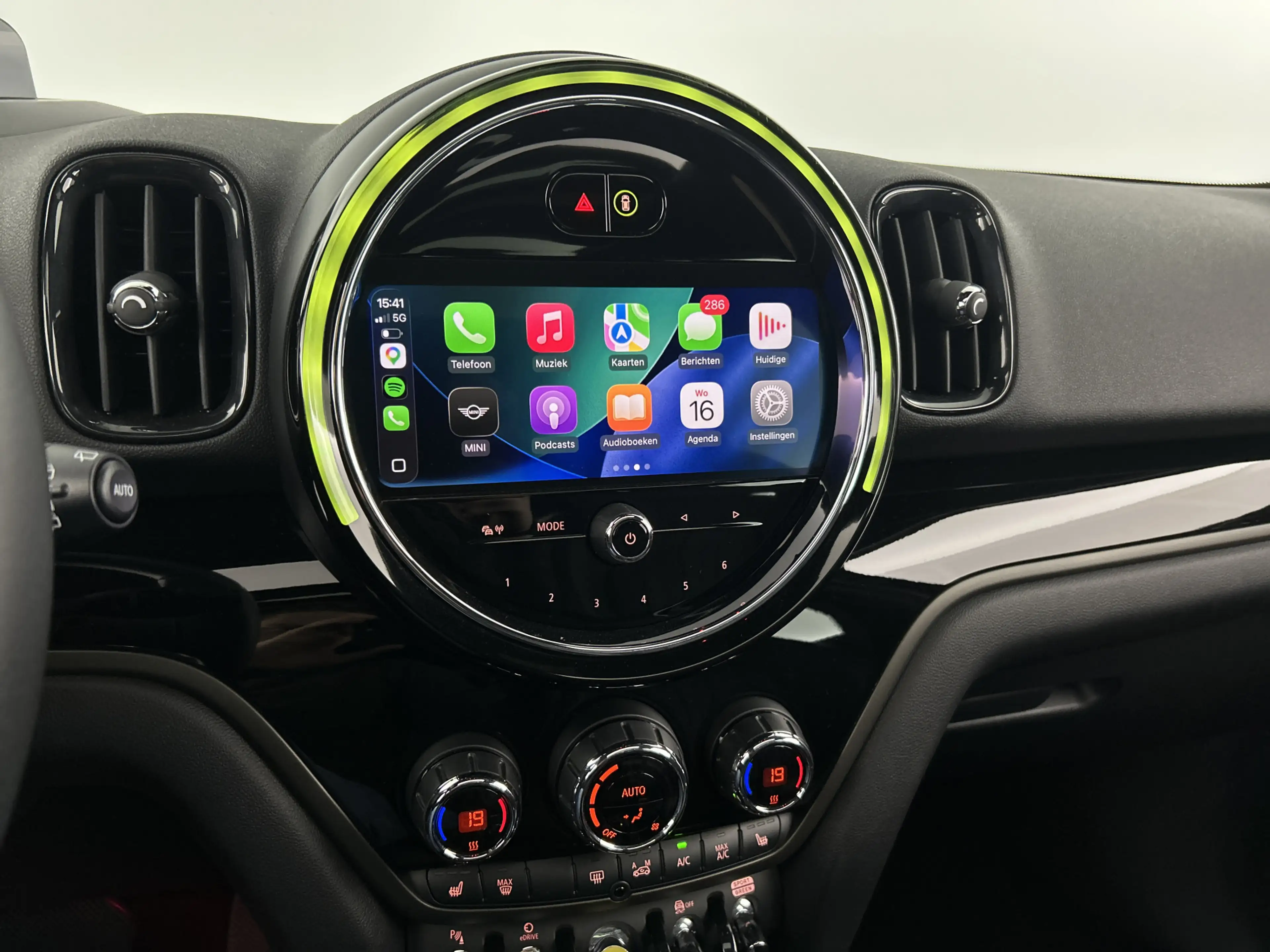 MINI Cooper SE Countryman 1.5 ALL4 Black ED/head up/Panopdak/Stoelv/Carplay — photo 24