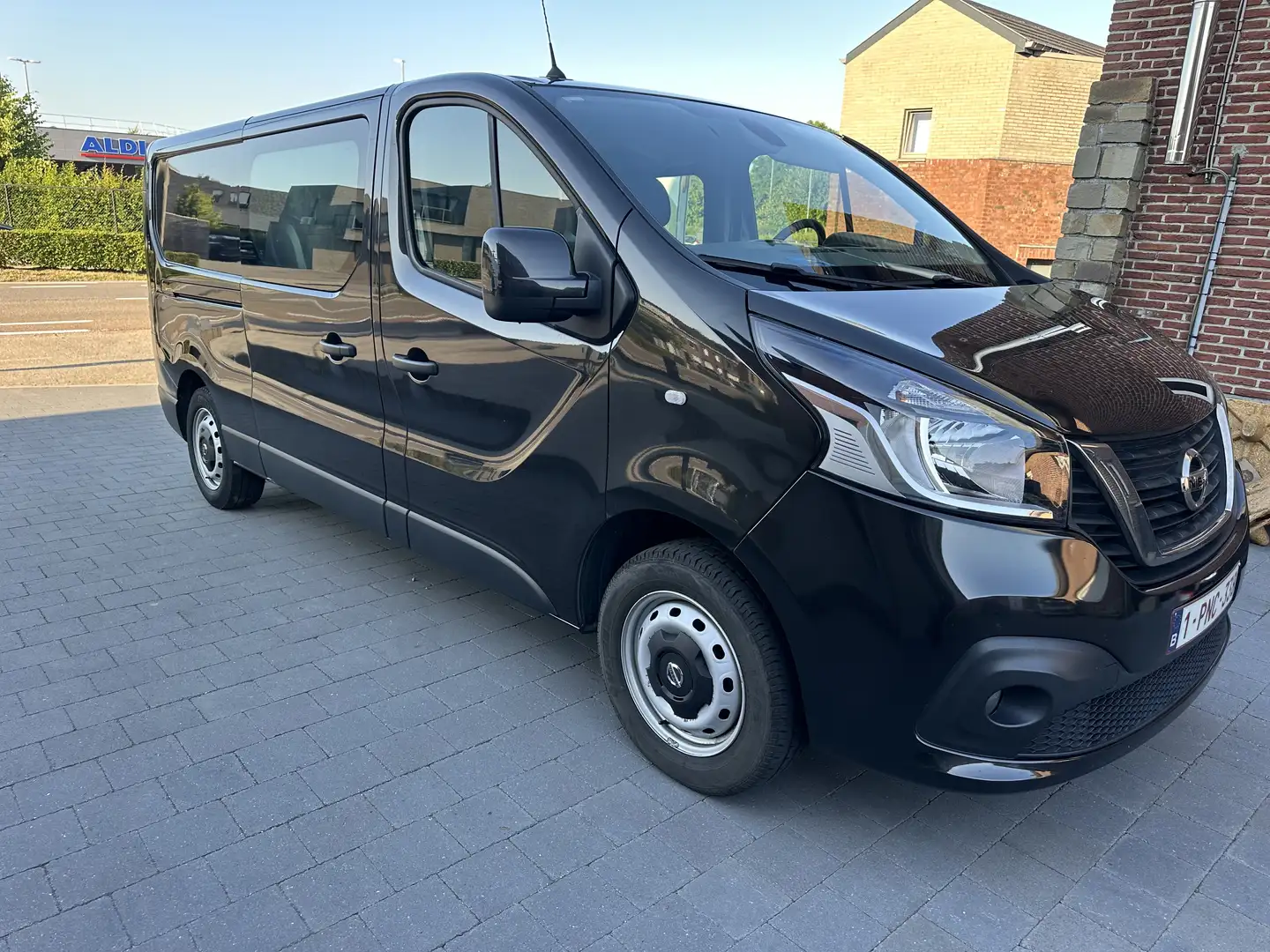 Nissan NV300 L2H1 2,9 dCi 120 Comfort - 1