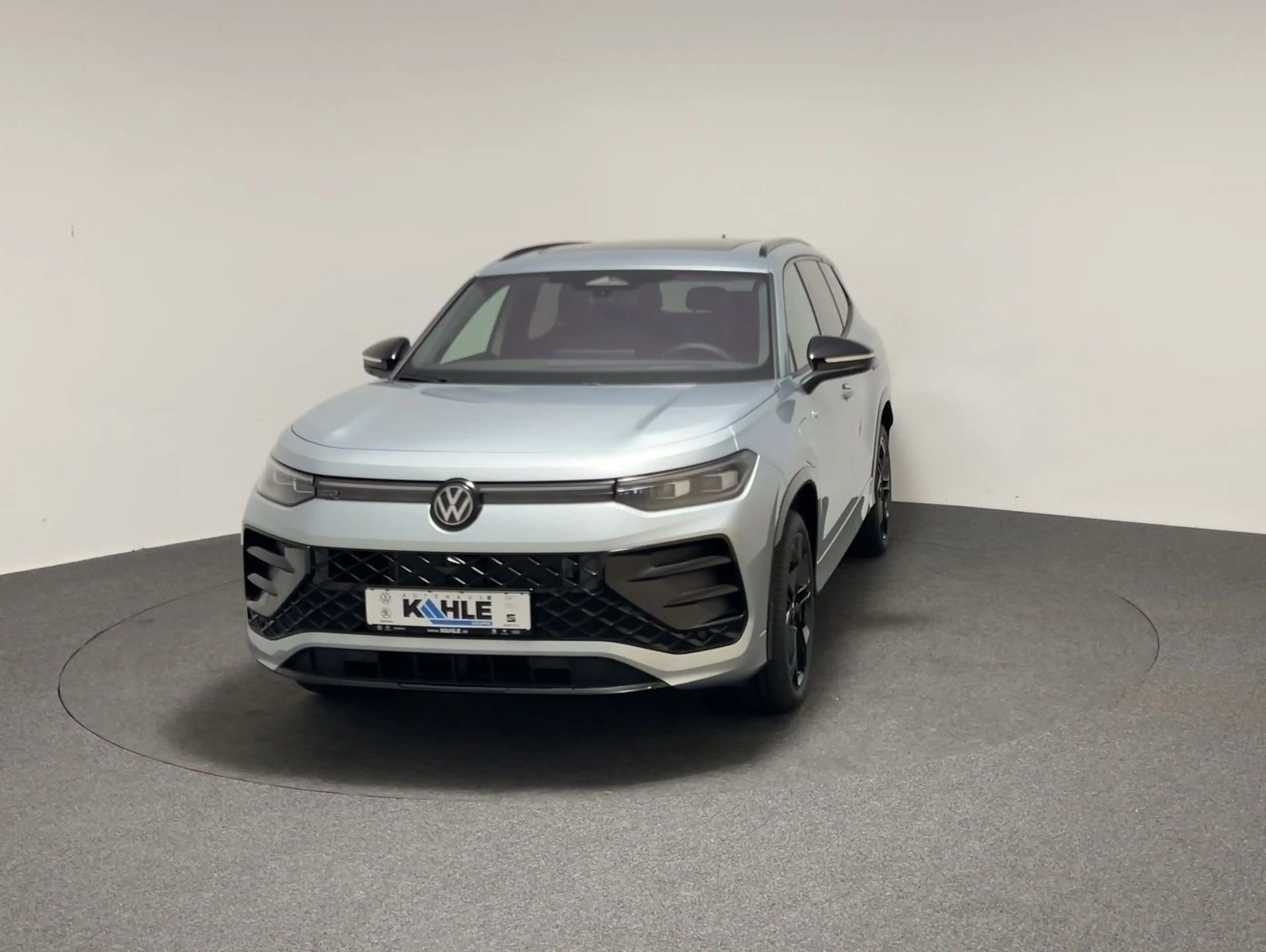 Volkswagen Tayron 1.5 eHybrid R-Line CarPlay Pano Black ACC — photo 5