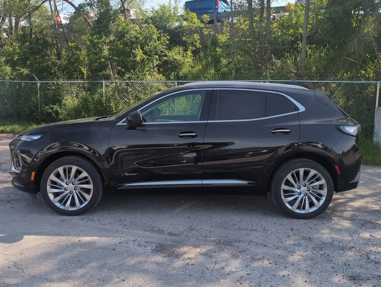 Buick Envision снимка Buick Envision