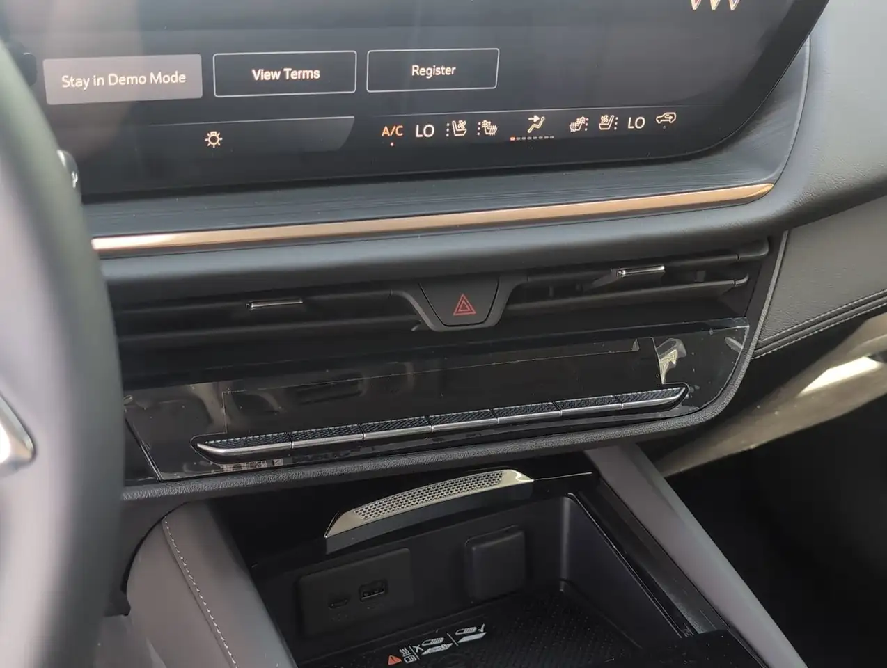 Buick Envision снимка Buick Envision