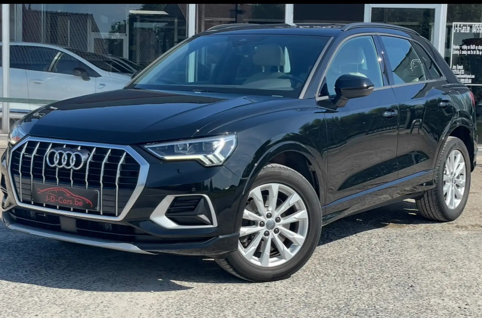 Audi Q3 40 TFSI quattro S tronic advanced Noir - 1