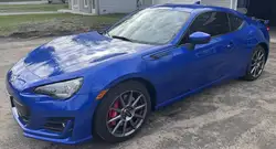Subaru BRZ снимка Subaru BRZ