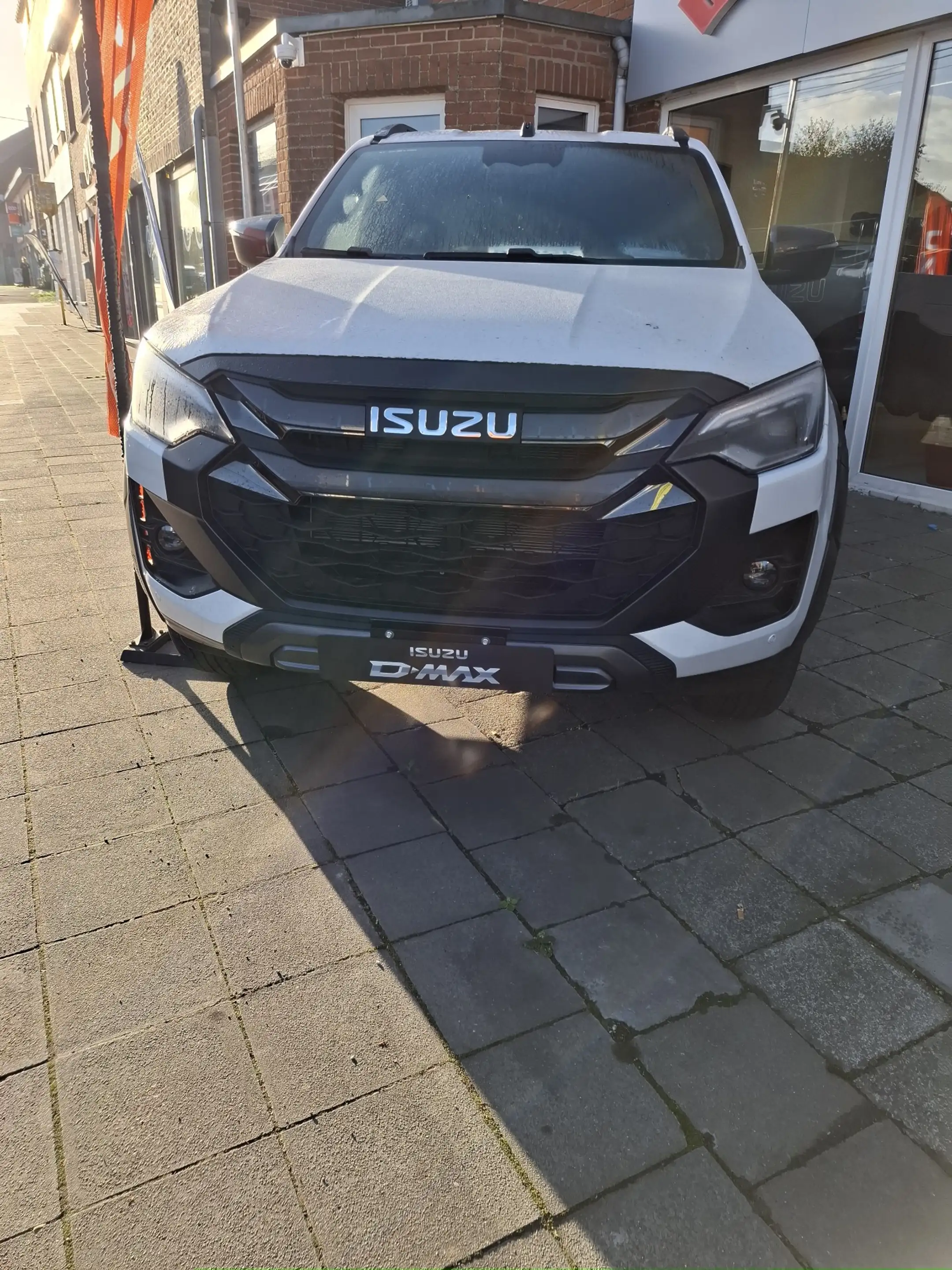 Isuzu D-Max 1.9 Turbo D 4WD V-Cross 41240 HTVA