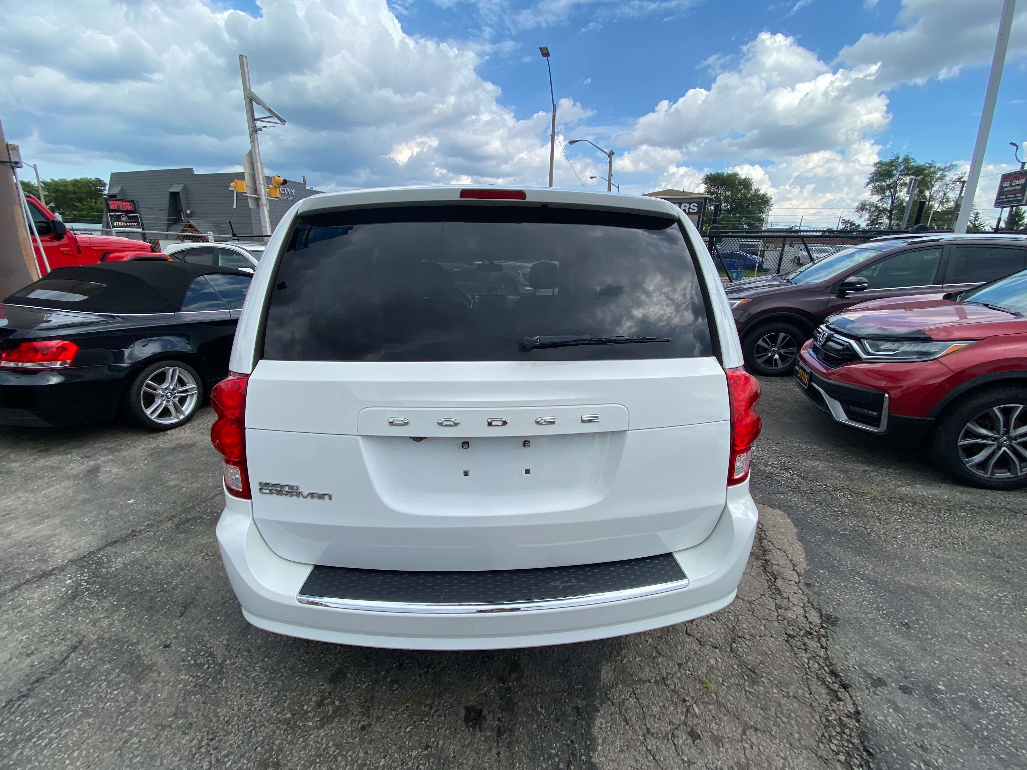 2016 Dodge Grand Caravan SXT Premium Plus — снимка 1