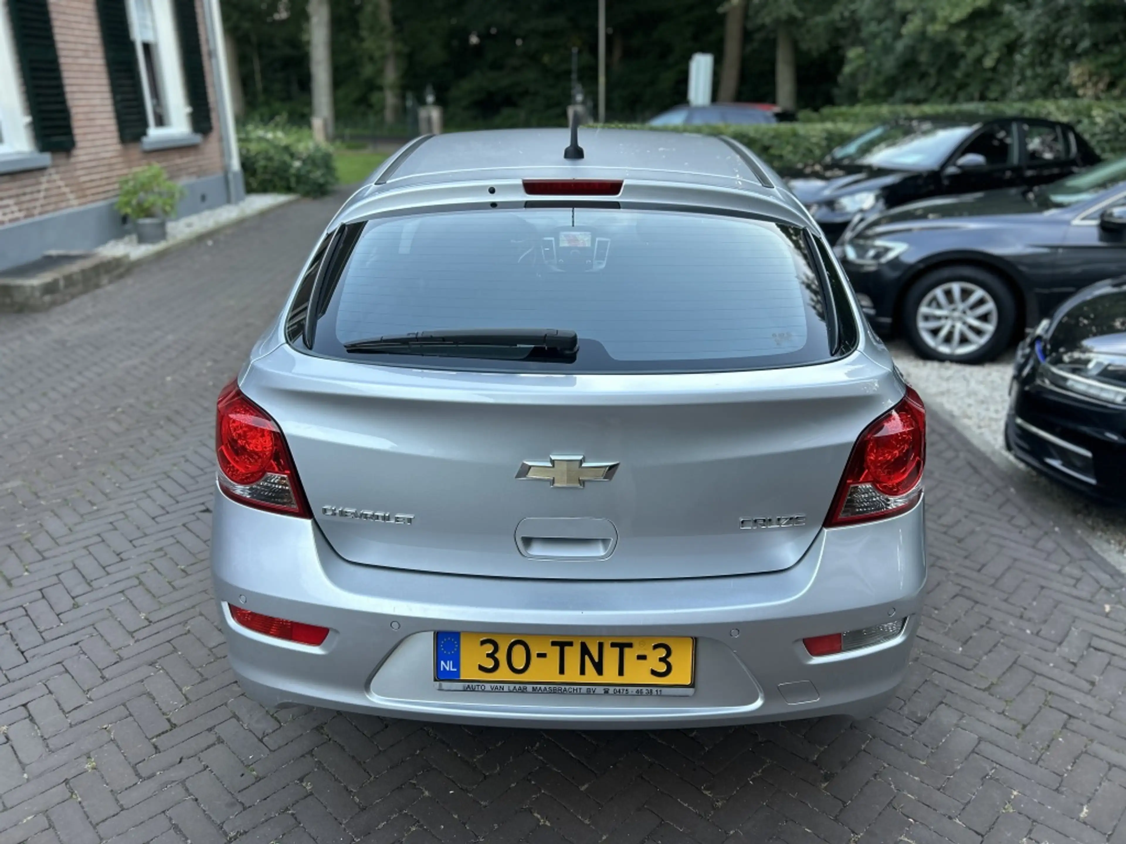 Chevrolet Cruze 1.6 LT — photo 15