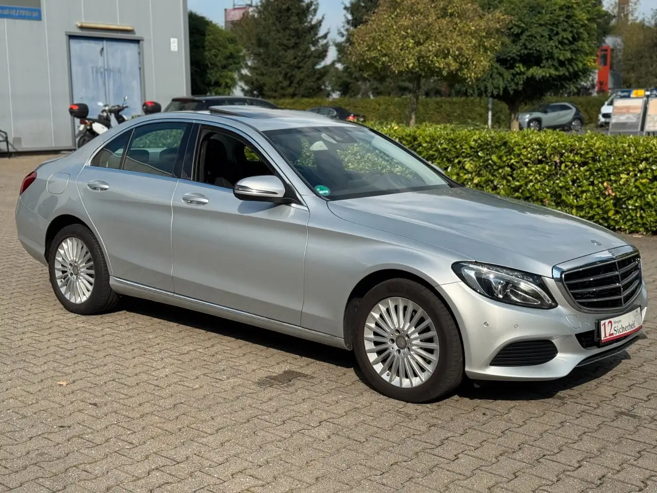 Mercedes-Benz C 200 4Matic Lim. Garantie *Automatik *Navi*AHK. — photo 1 of 19