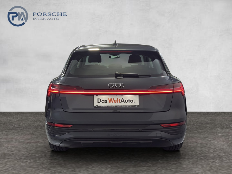 Audi Q8 55 e-tron quattro advanced — photo 5