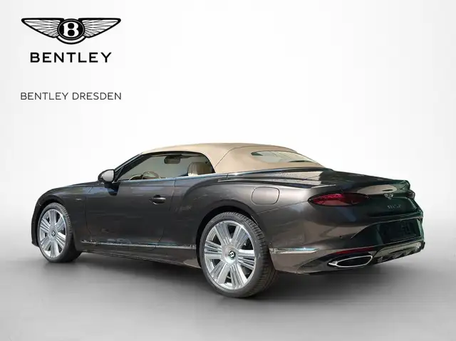 Bentley Continental GTC view 4
