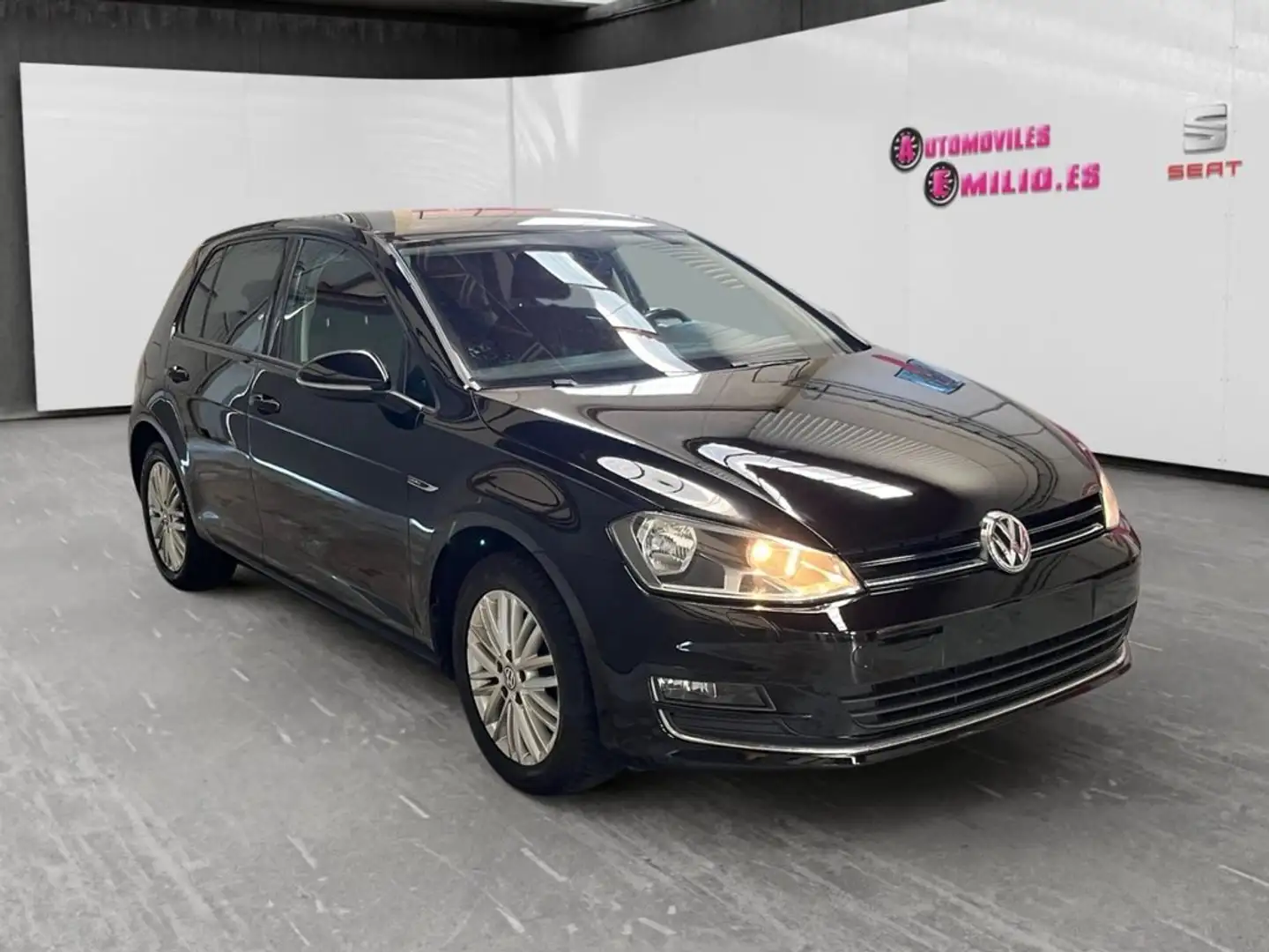 Volkswagen Golf 1.6TDI CR BMT Special Edition 110 Negro - 1