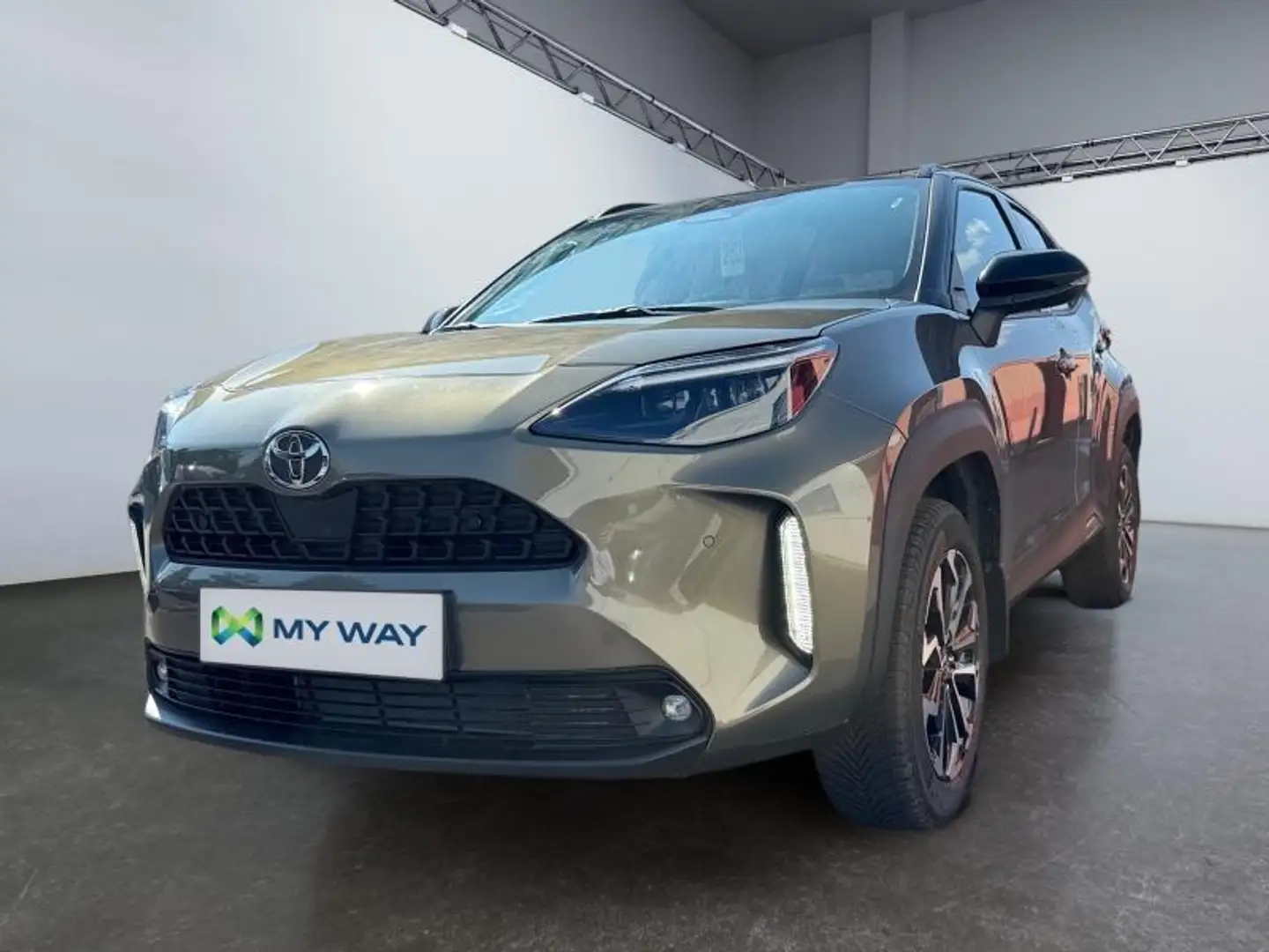 Toyota Yaris Cross Dynamic + Navi/Caméra/Carplay Bronze - 1