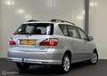 Toyota Avensis Verso 2.0i Linea Sol 5p. [ NAP 1e eigenaar! trekhaak cru Grau - thumbnail 6