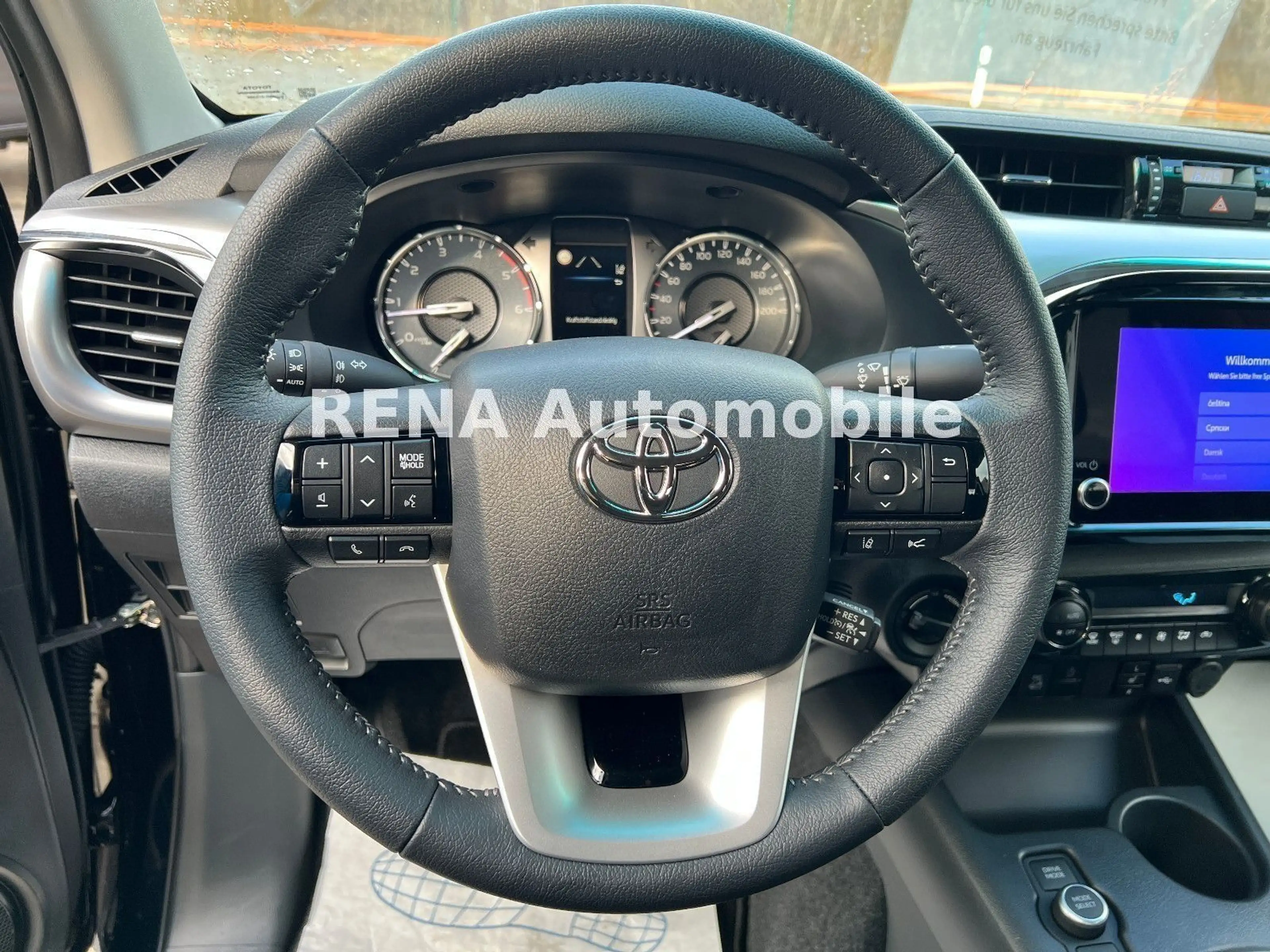 Toyota Hilux Executive 2.8D-4D *NAVI*360°*Mild-Hybrid* — photo 13