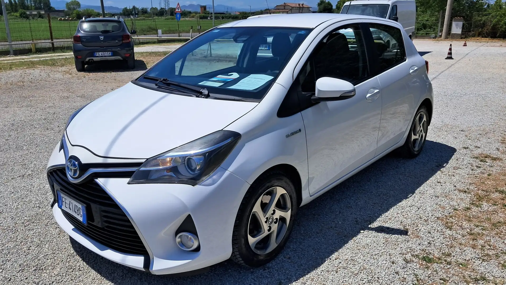Toyota Yaris Yaris III 2015 5p 1.5h Active TSS Bianco - 1