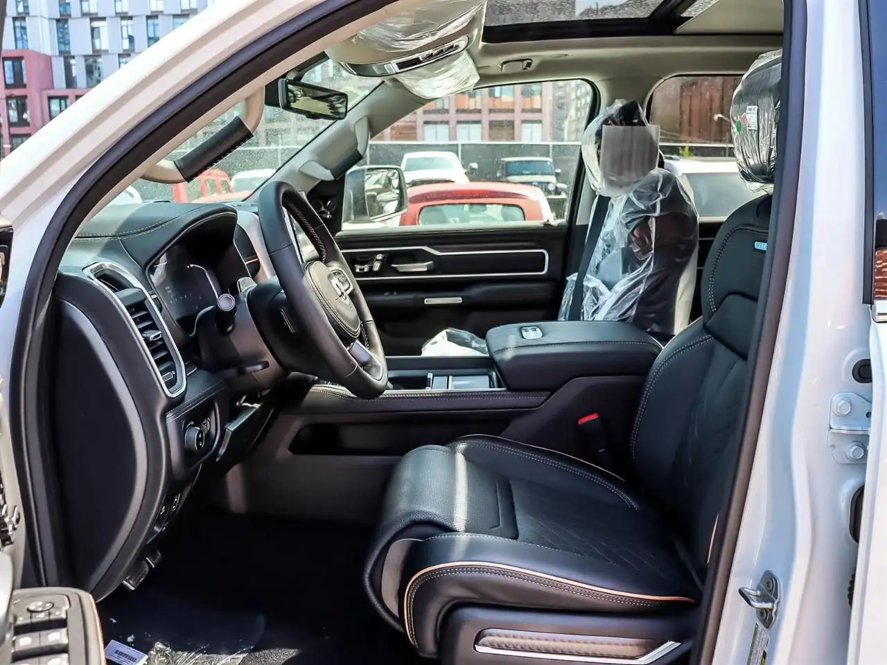 RAM 1500 снимка RAM 1500