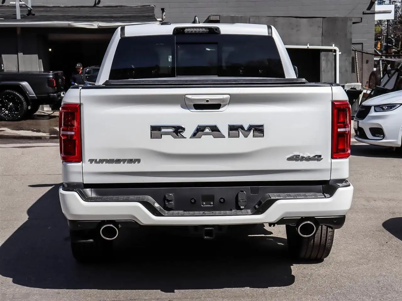 RAM 1500 снимка RAM 1500