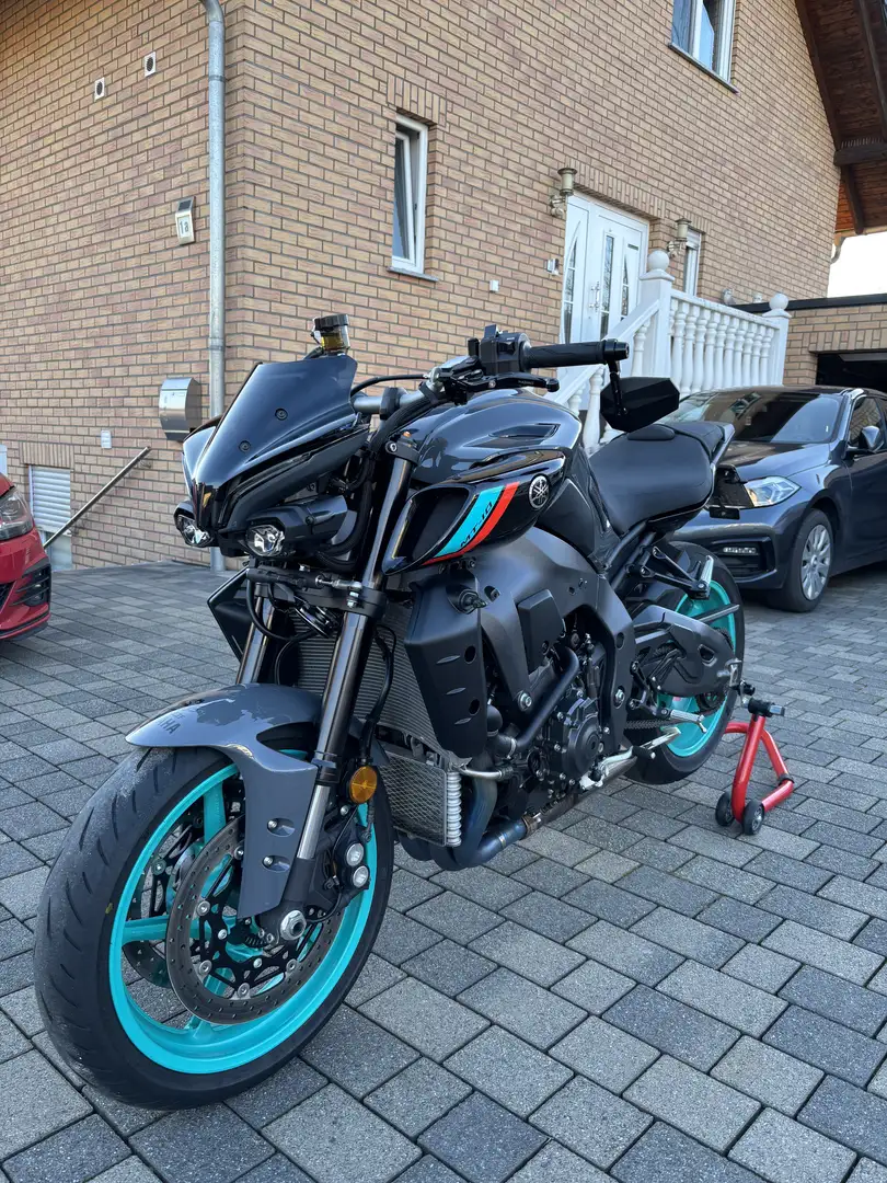 Yamaha MT-10 Akrapovic, etc. - 2