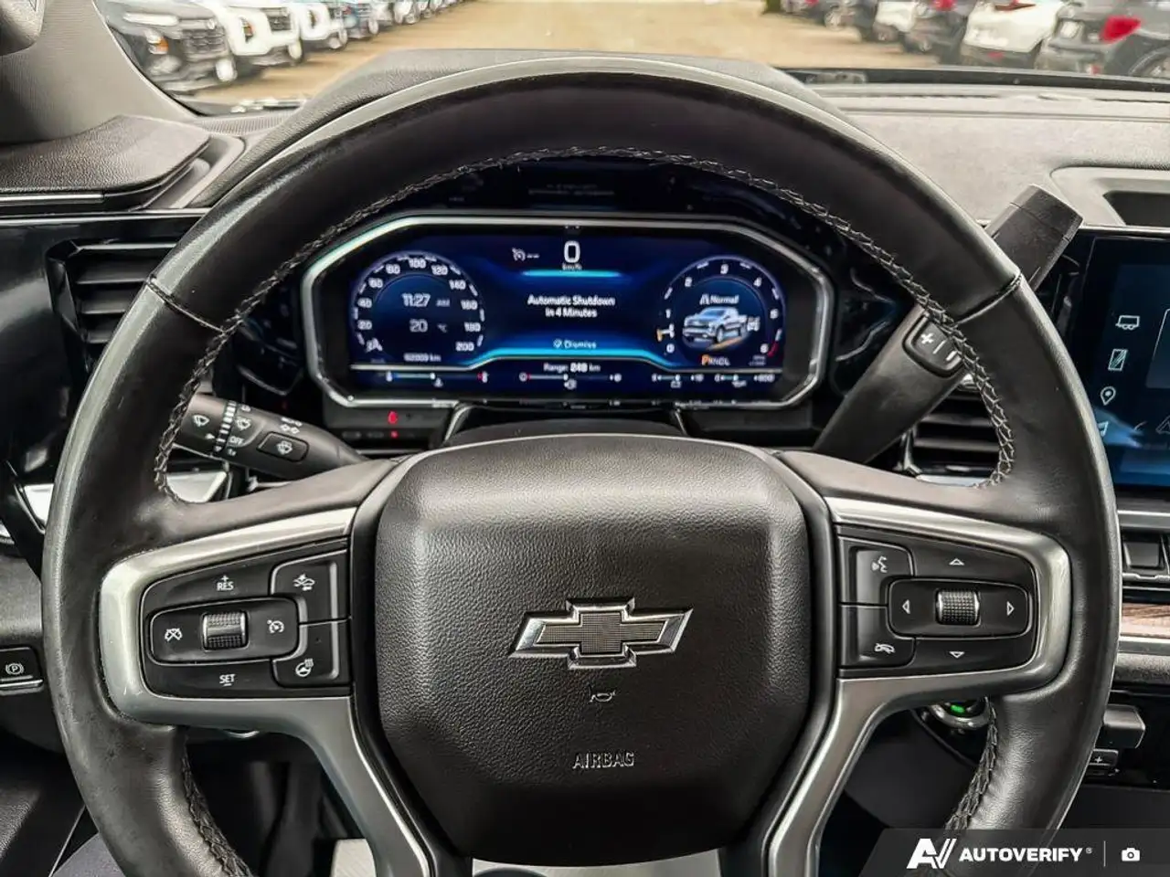 Chevrolet Silverado 1500 снимка Chevrolet Silverado 1500