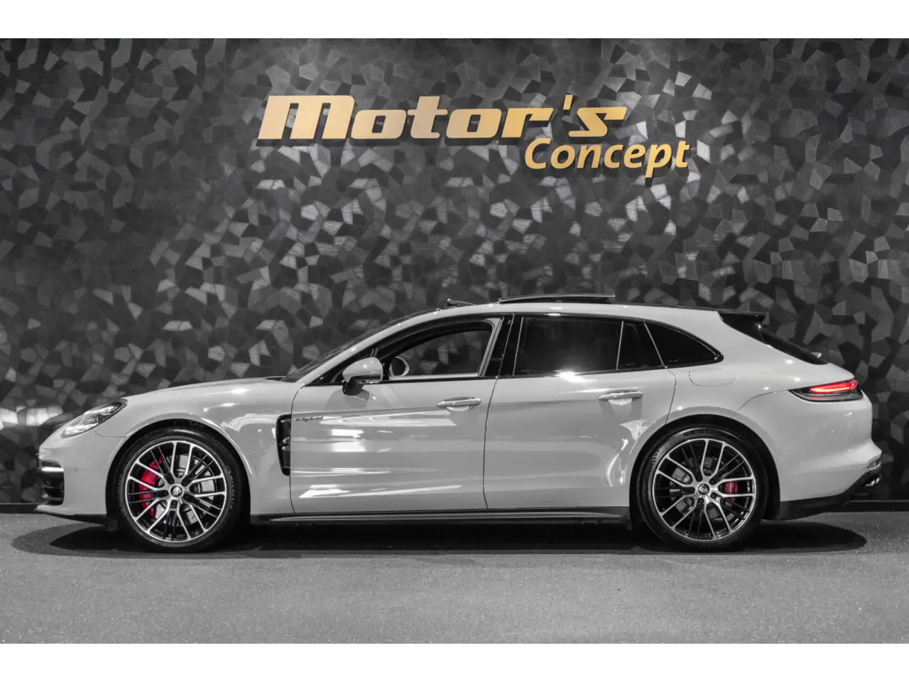 Porsche Panamera 4S SportTurismo E-Hyrbid, миниатюра 2
