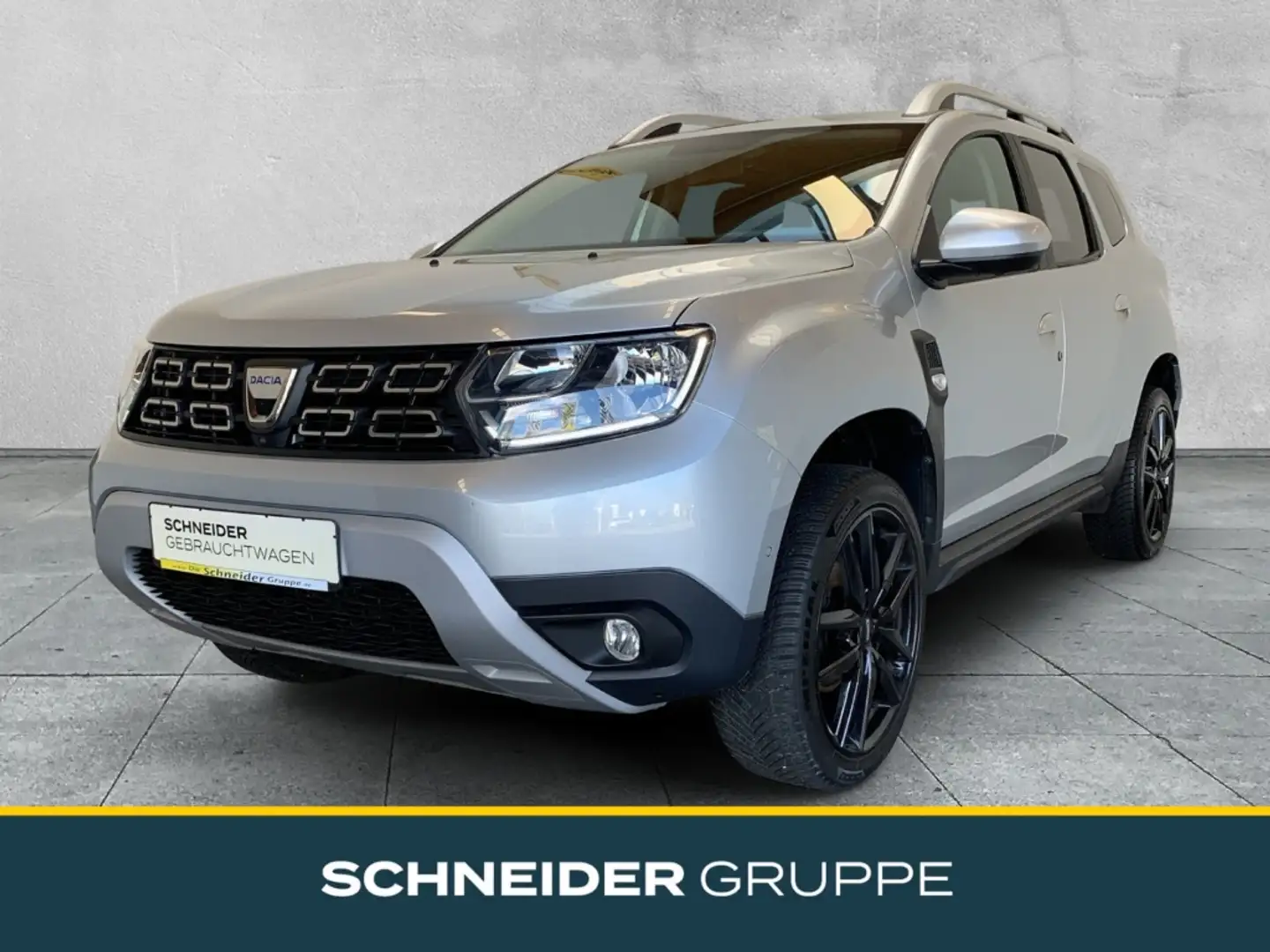 Dacia Duster ADVENTURE 1.3 TCe 150 Adventure KAMERA+AHK+NAVI+PD Grau - 1